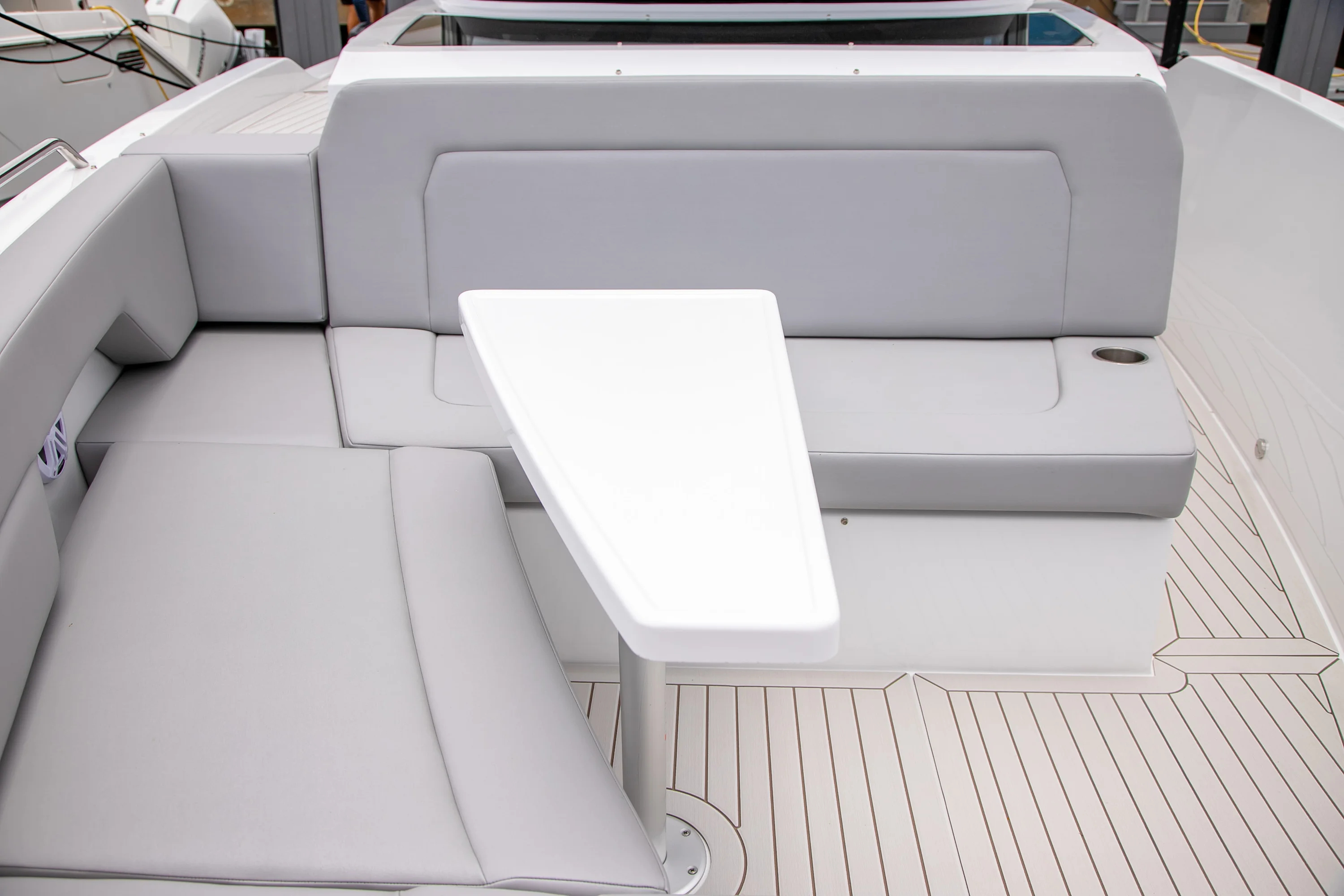 2026 Cruisers Yachts 38 VTR Image Thumbnail #73