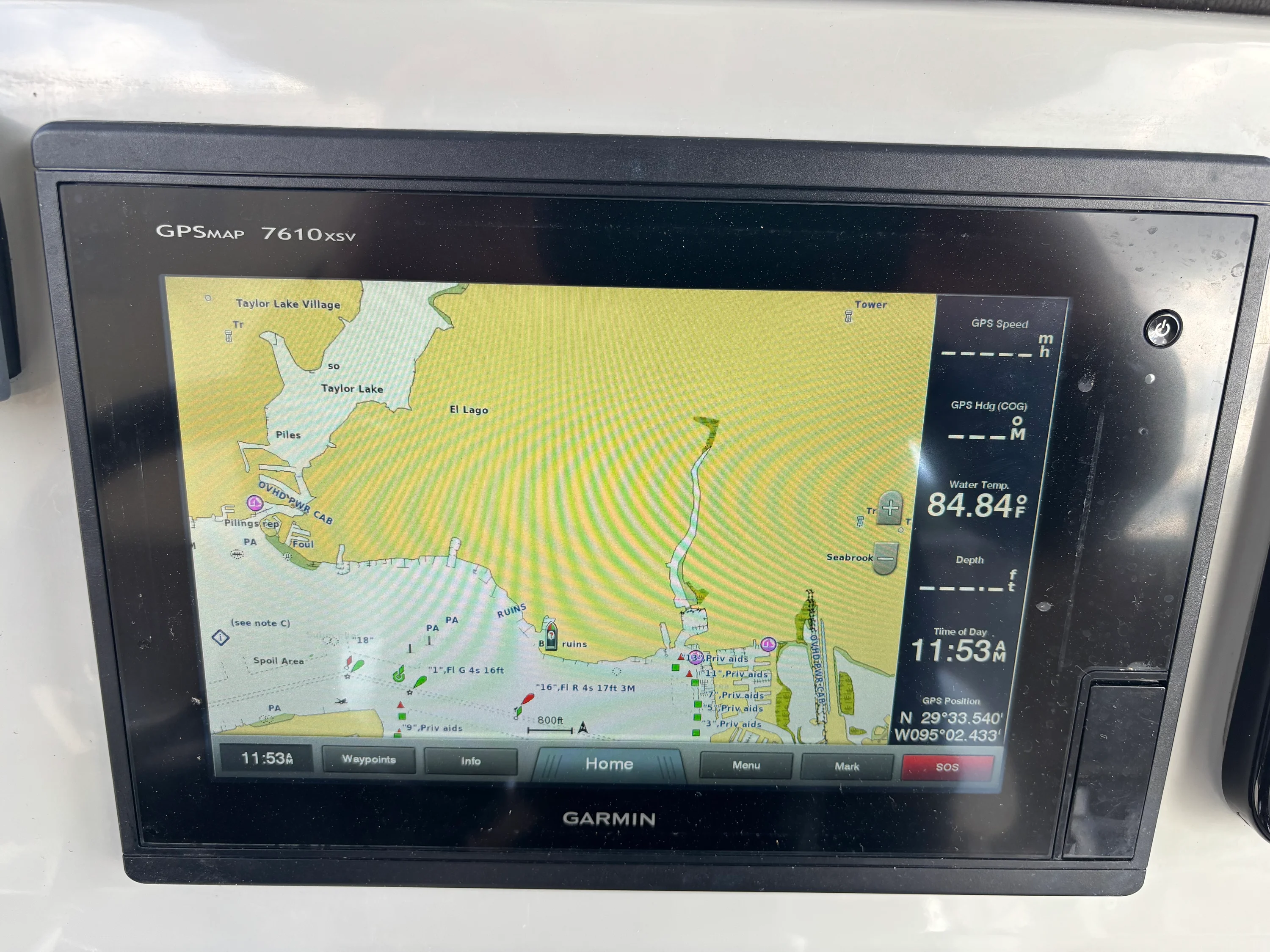 2016 Boston Whaler 210 DAUNTLESS Image Thumbnail #15