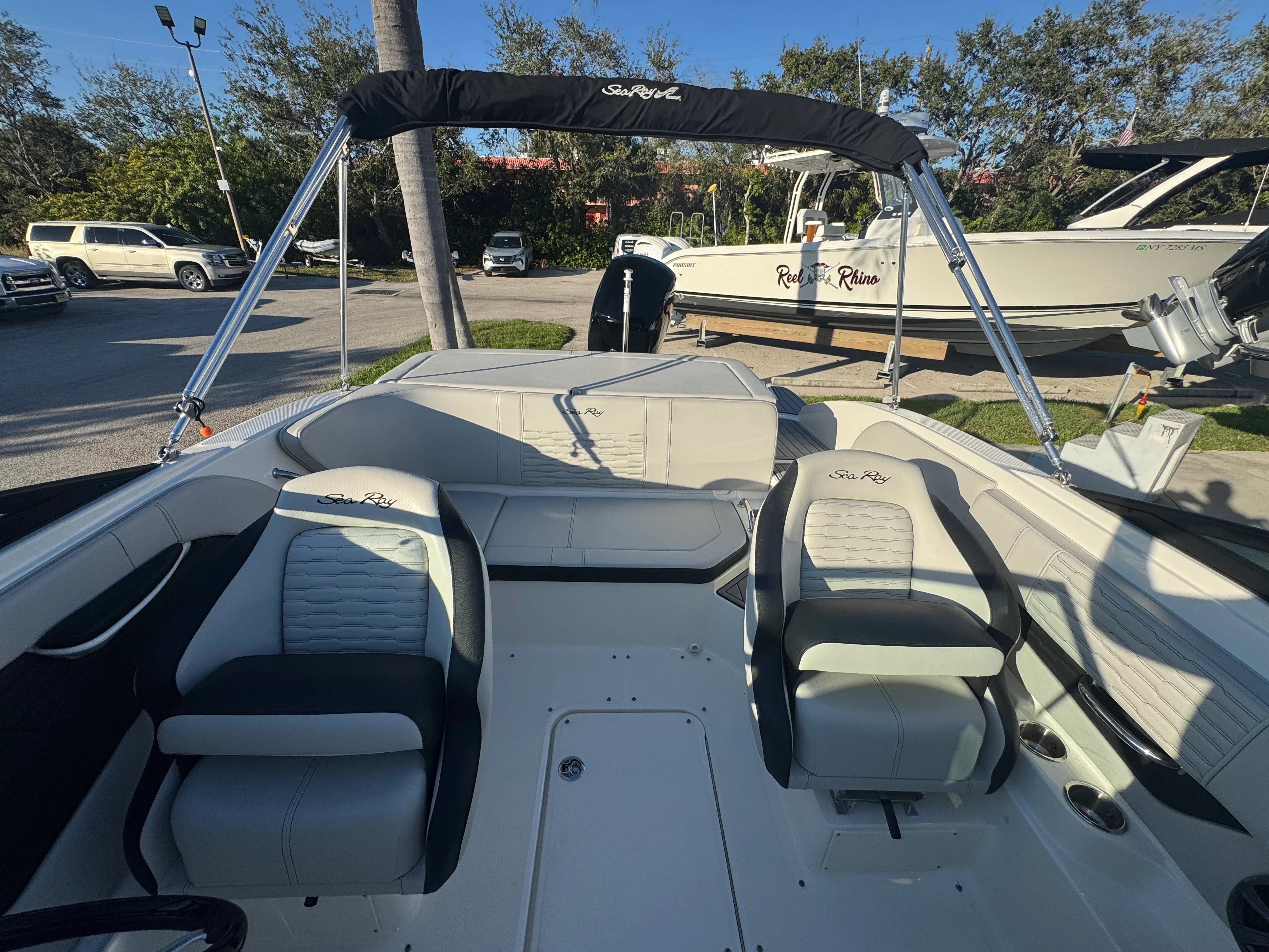 2021 Sea Ray 19 SPX OUTBOARD Image Thumbnail #11