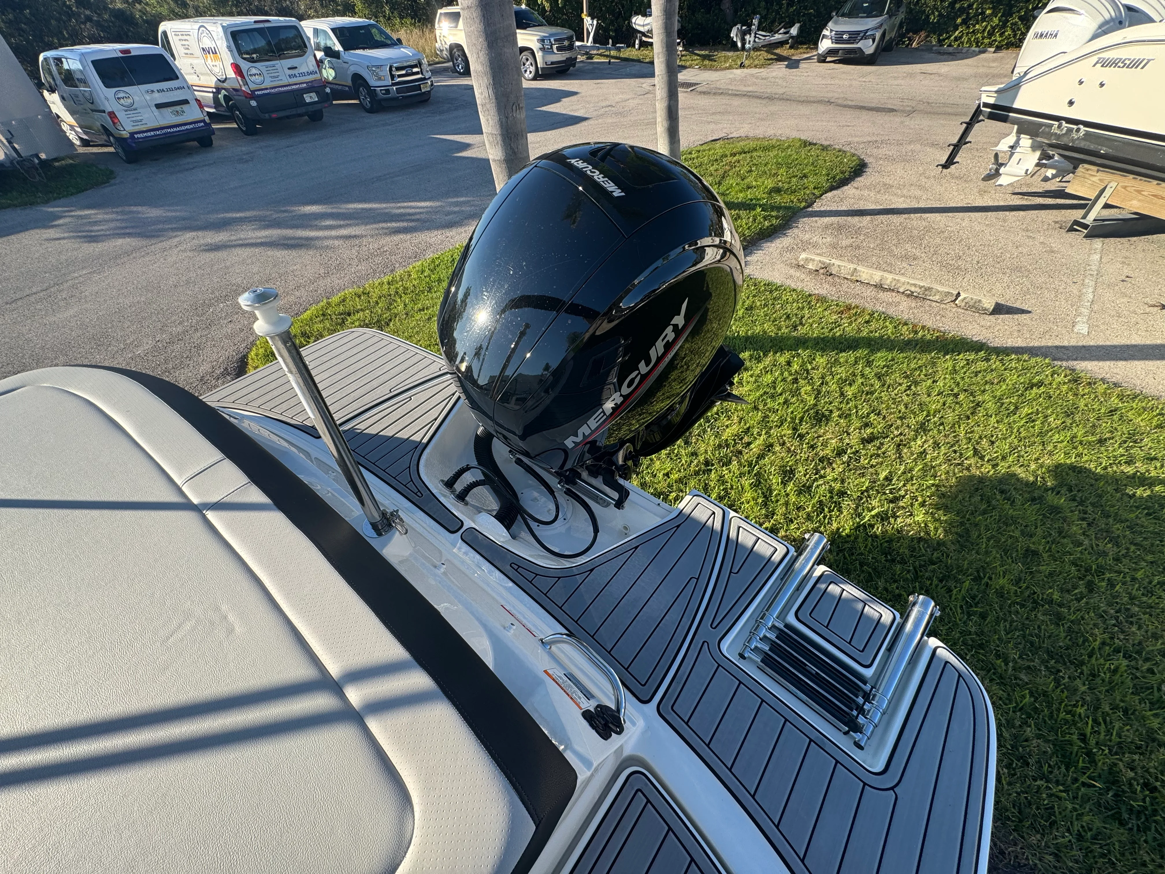 2021 Sea Ray 19 SPX OUTBOARD Image Thumbnail #7