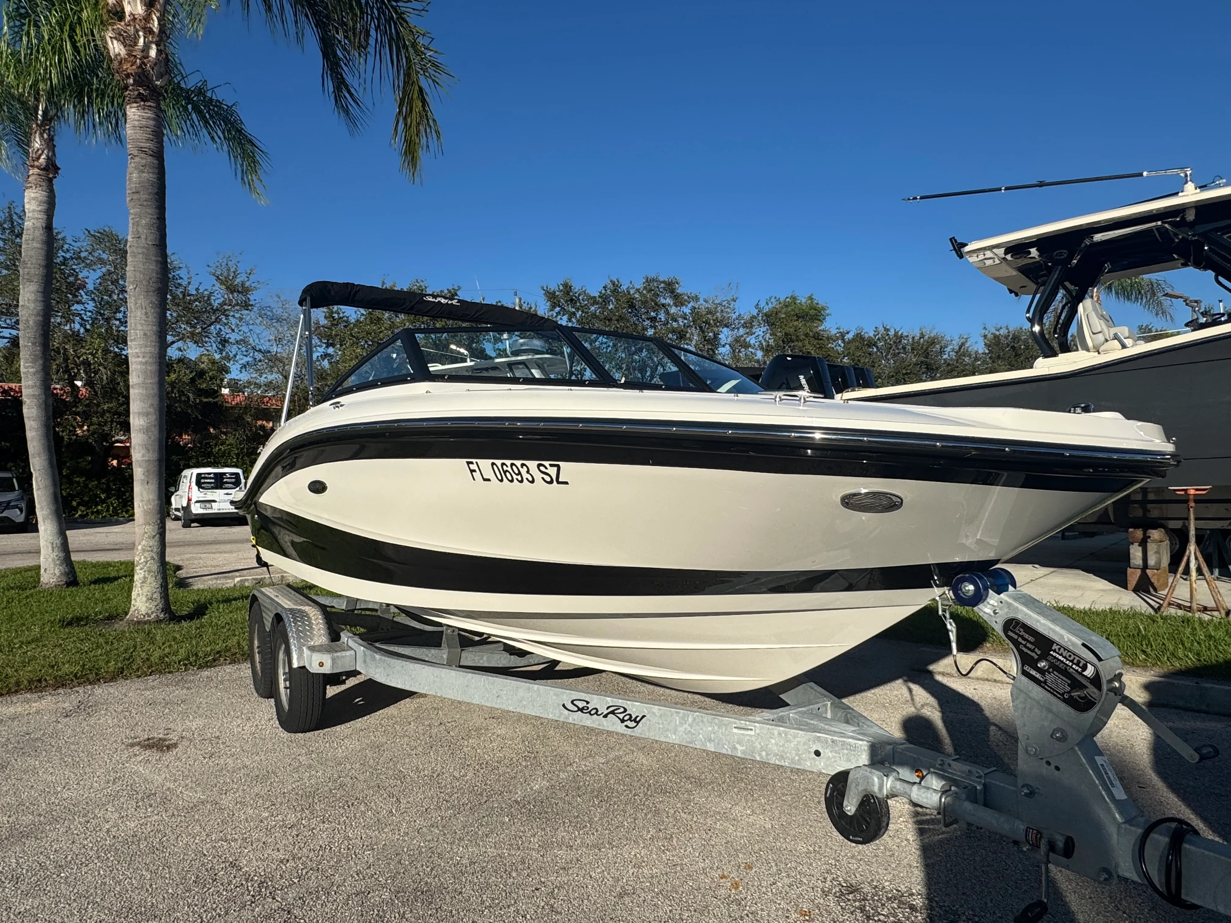 2021 Sea Ray 19 SPX OUTBOARD Image Thumbnail #2