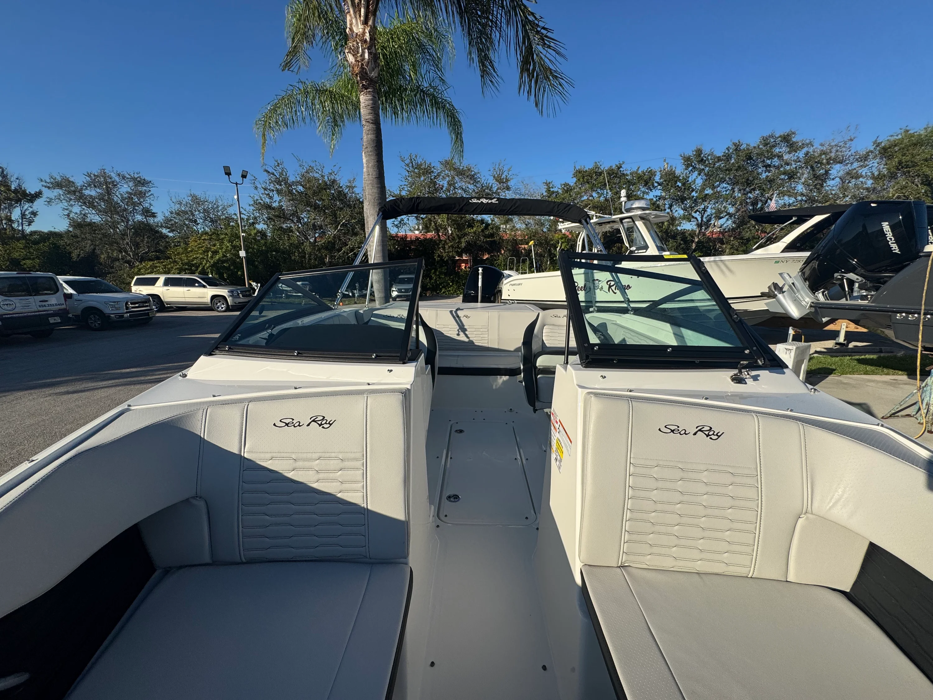 2021 Sea Ray SPX 190 OUTBOARD Image Thumbnail #21