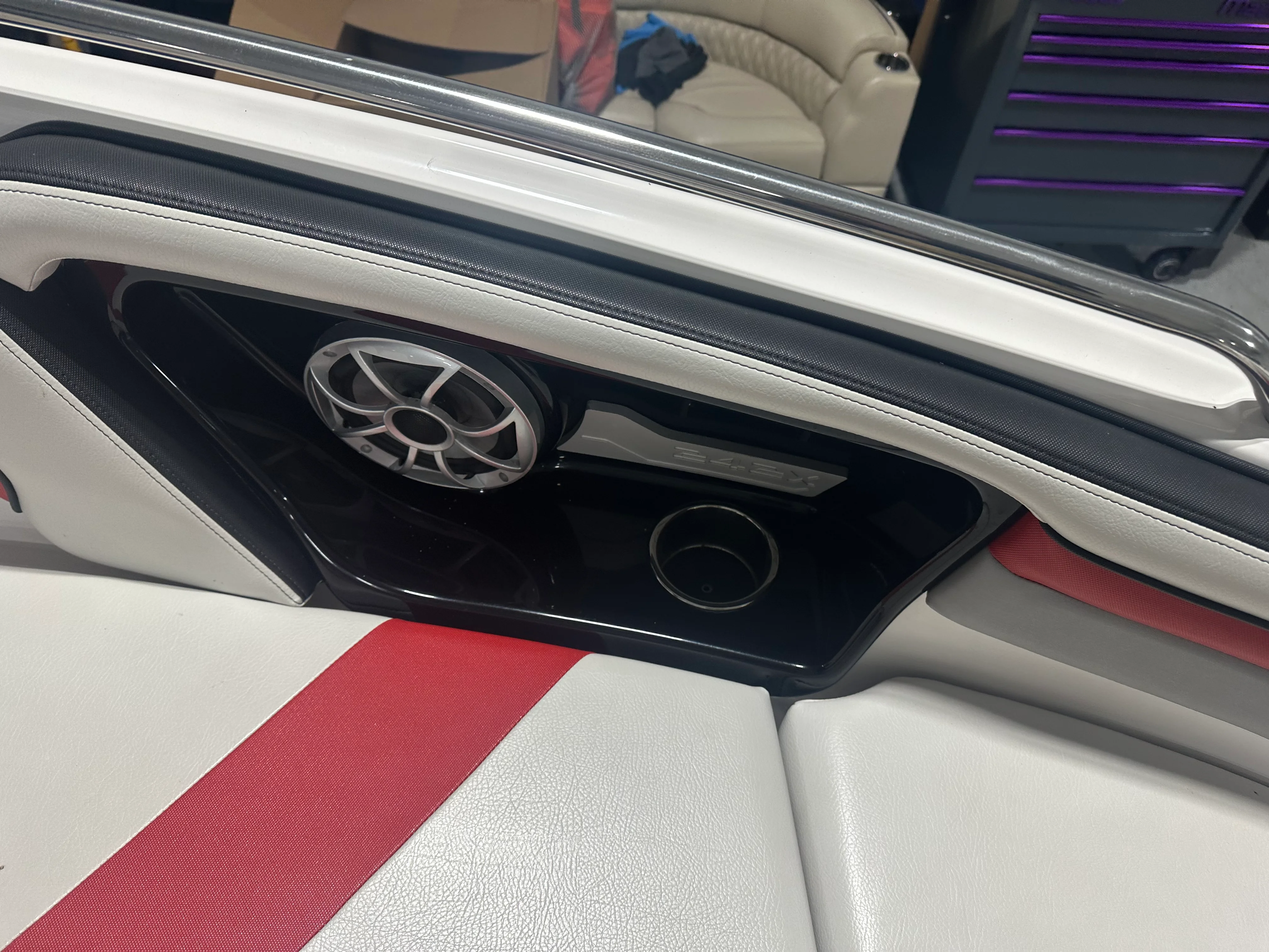 2018 Yamaha 242X Image Thumbnail #15