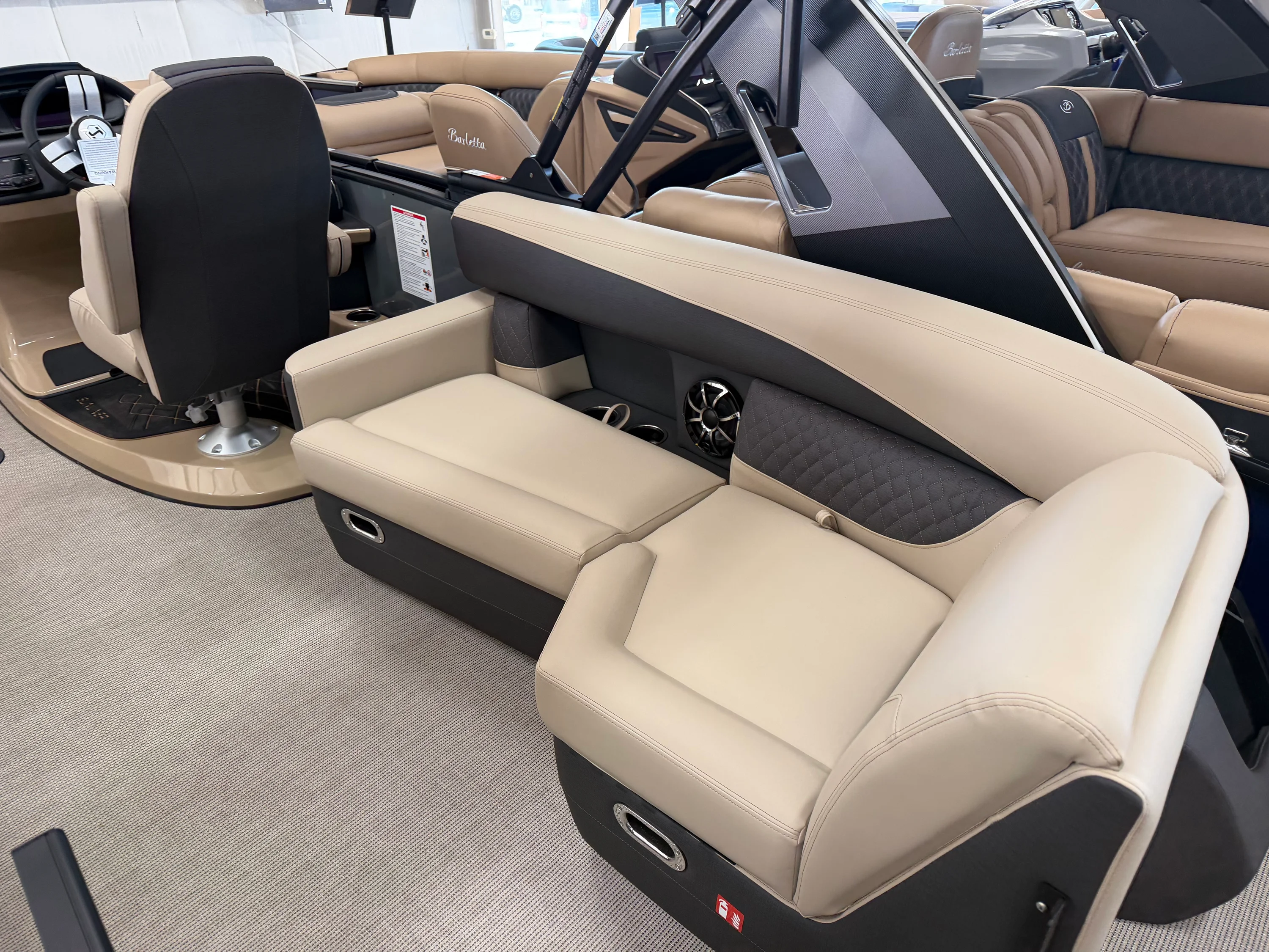 2026 Harris Sunliner 230 Image Thumbnail #6