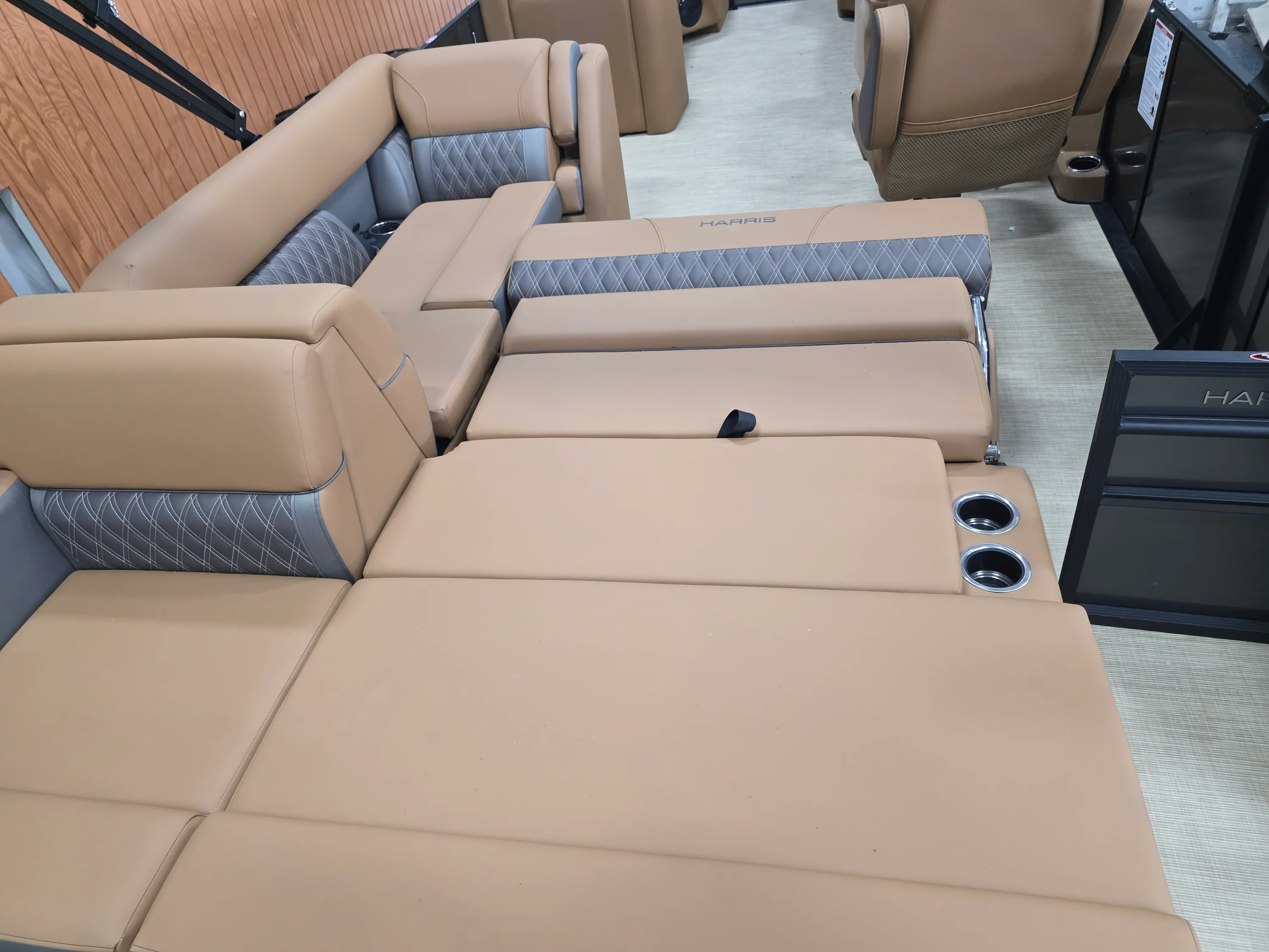 2026 Harris Cruiser 230 Image Thumbnail #17