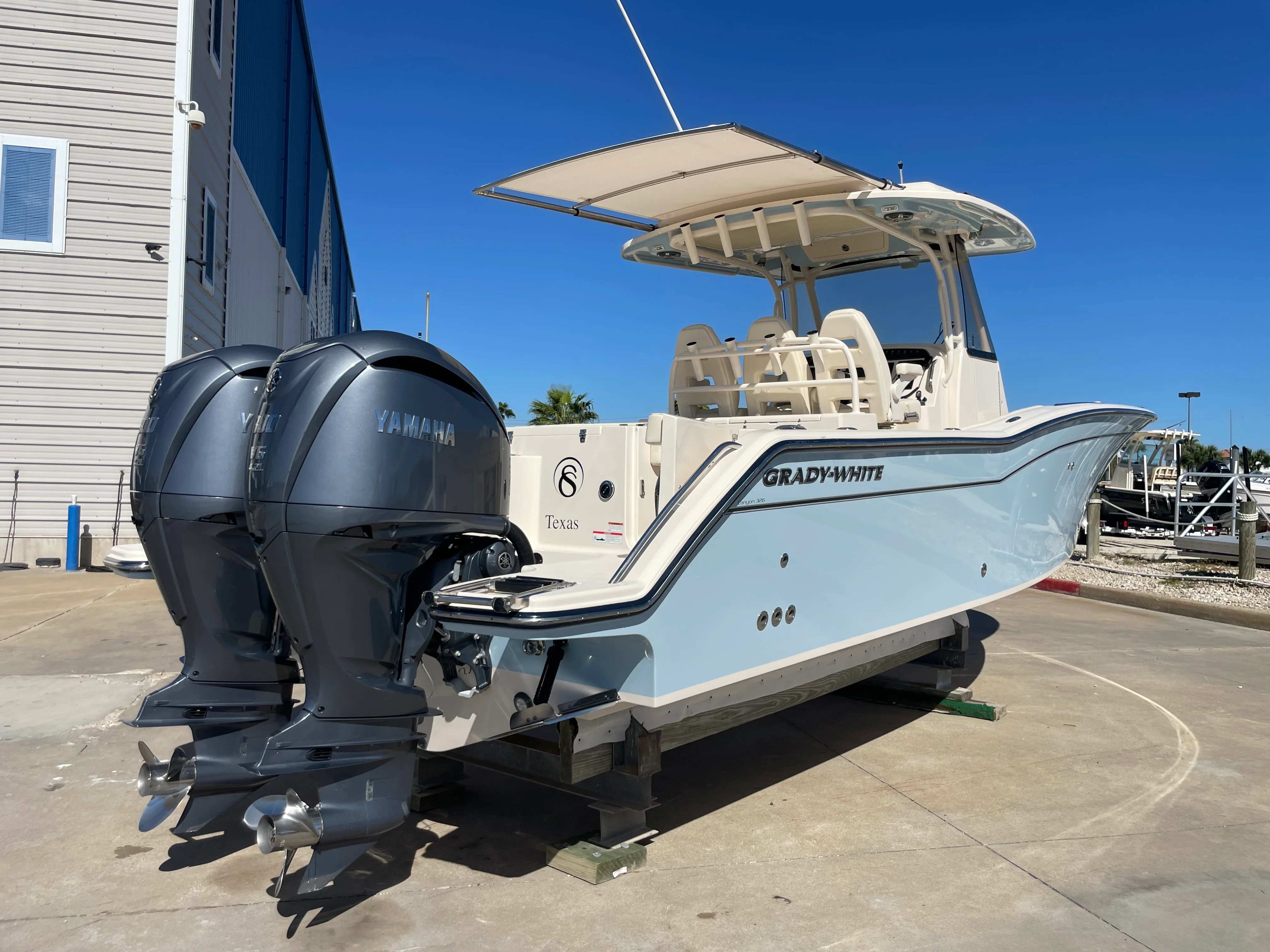 2023 Grady-White Canyon 326 Image Thumbnail #5