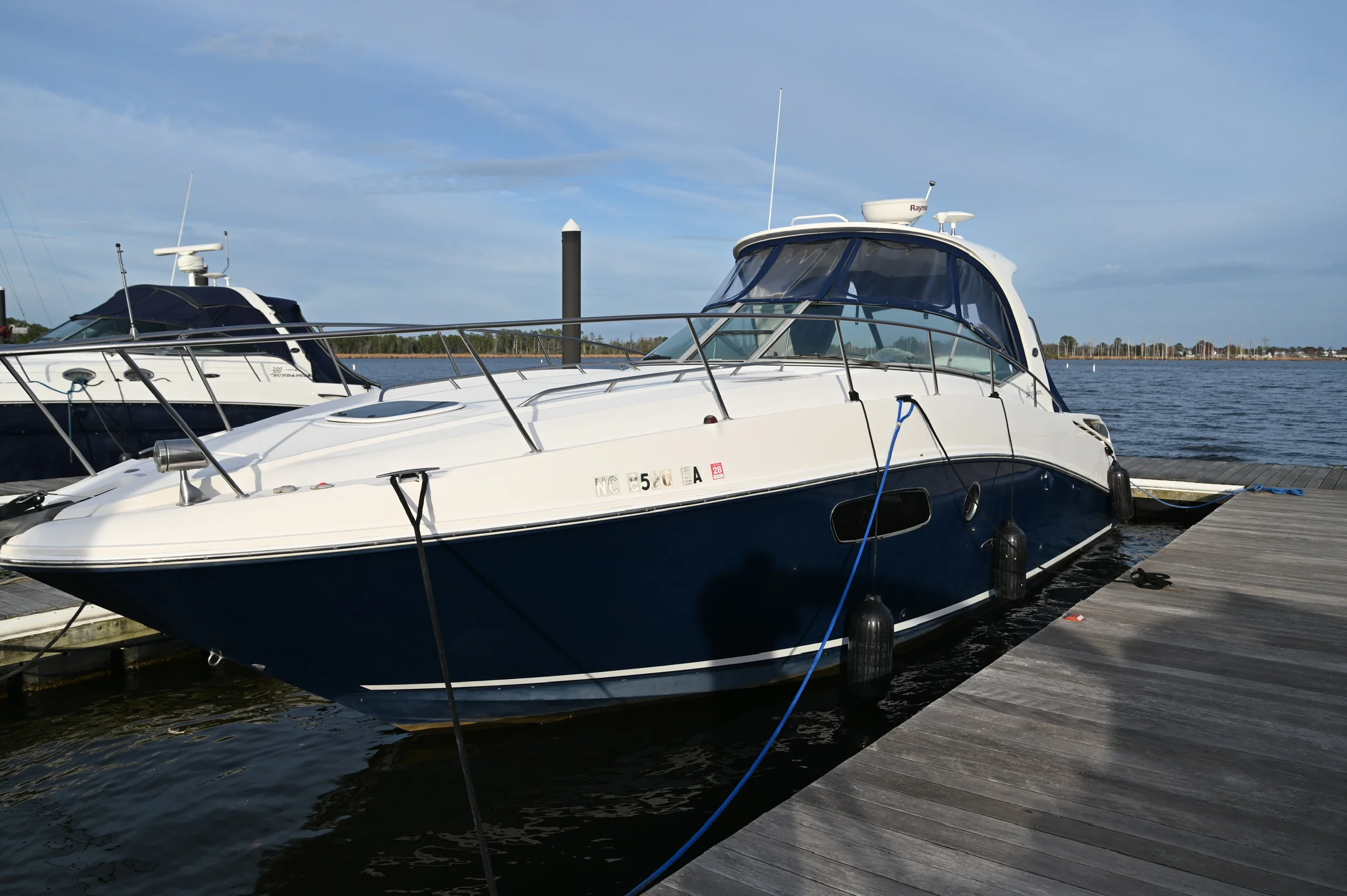 2008 Sea Ray 350 SUNDANCER Image Thumbnail #0