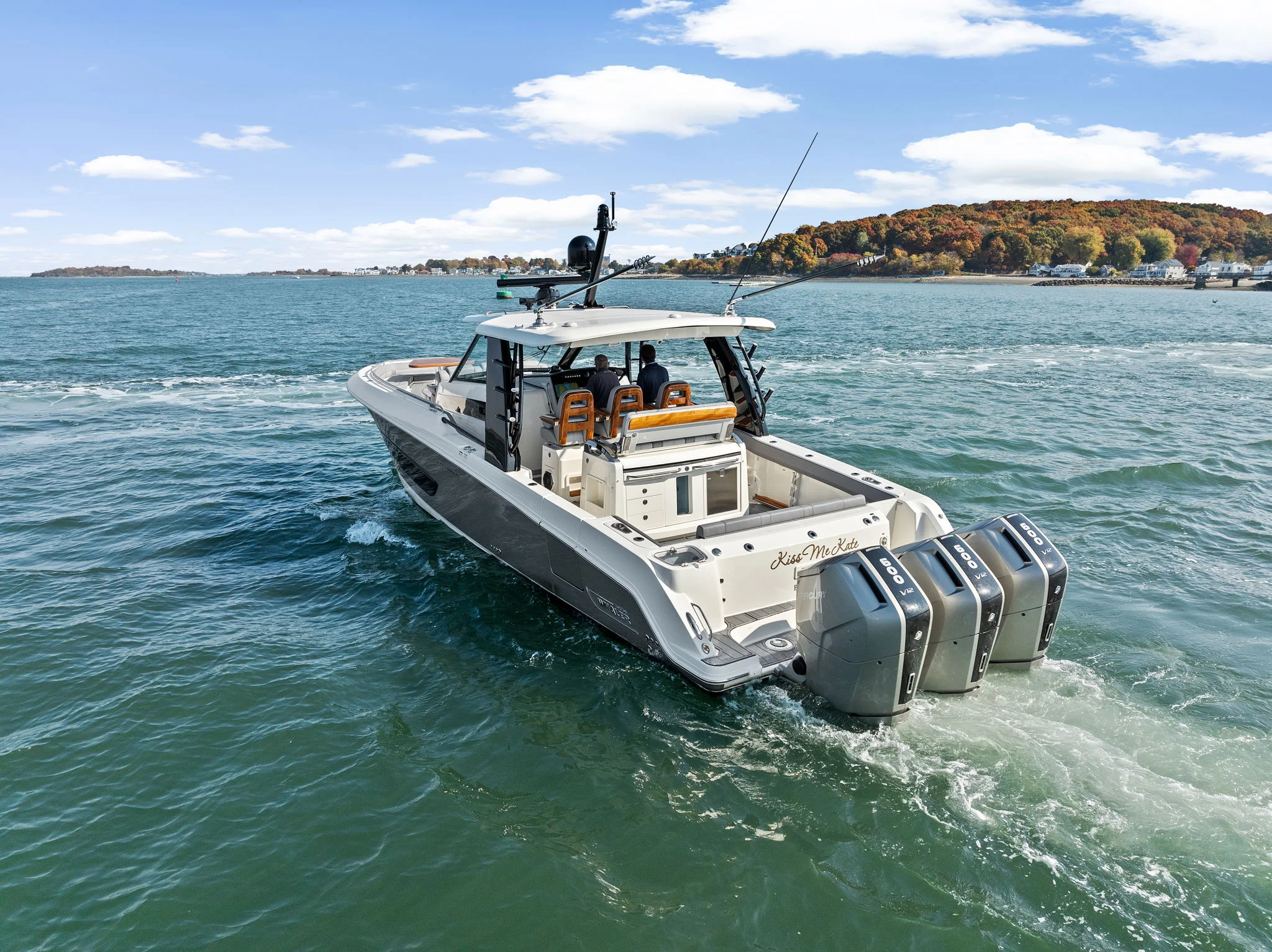 2022 Boston Whaler 420 Outrage Image Thumbnail #2