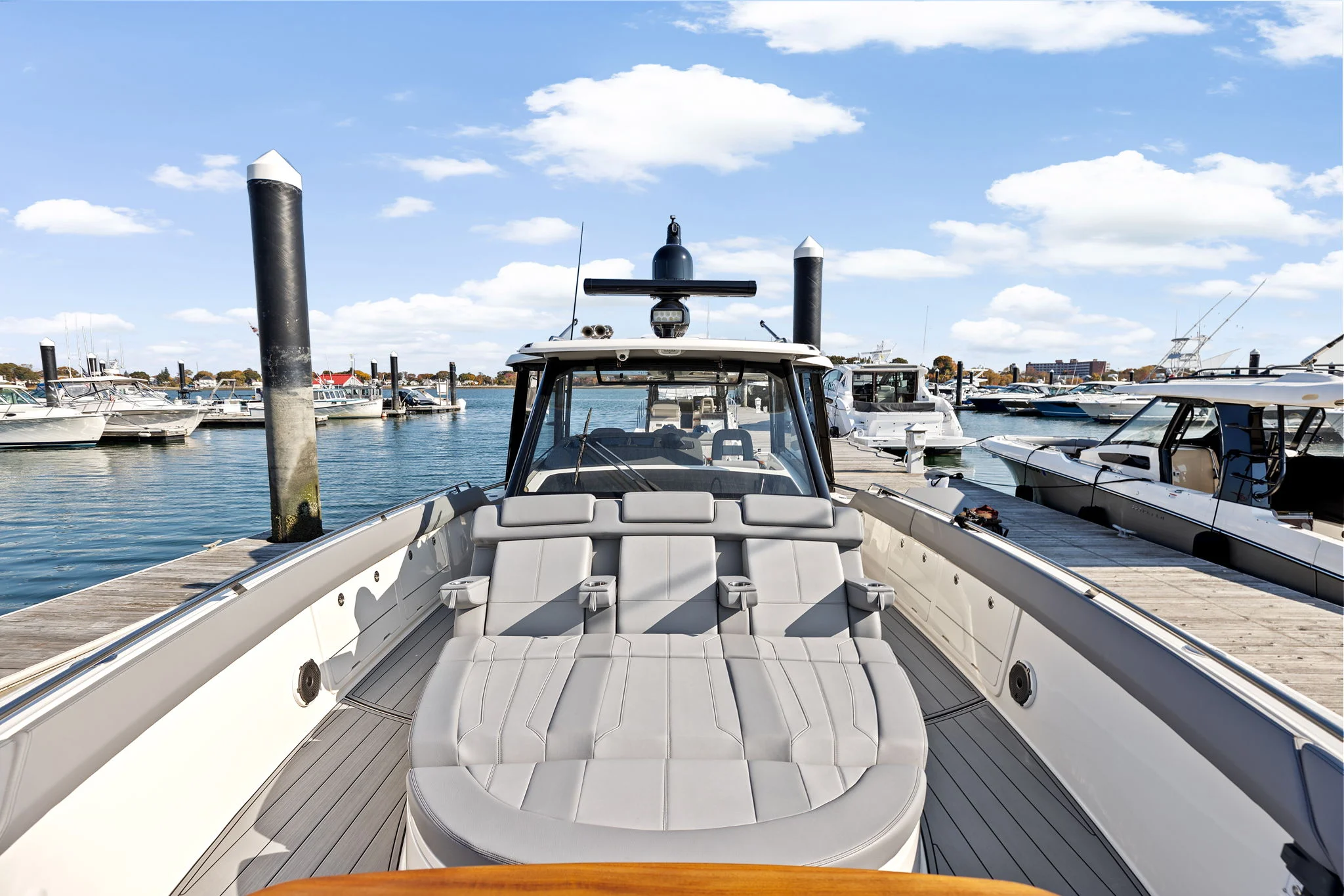 2022 Boston Whaler 420 Outrage Image Thumbnail #43