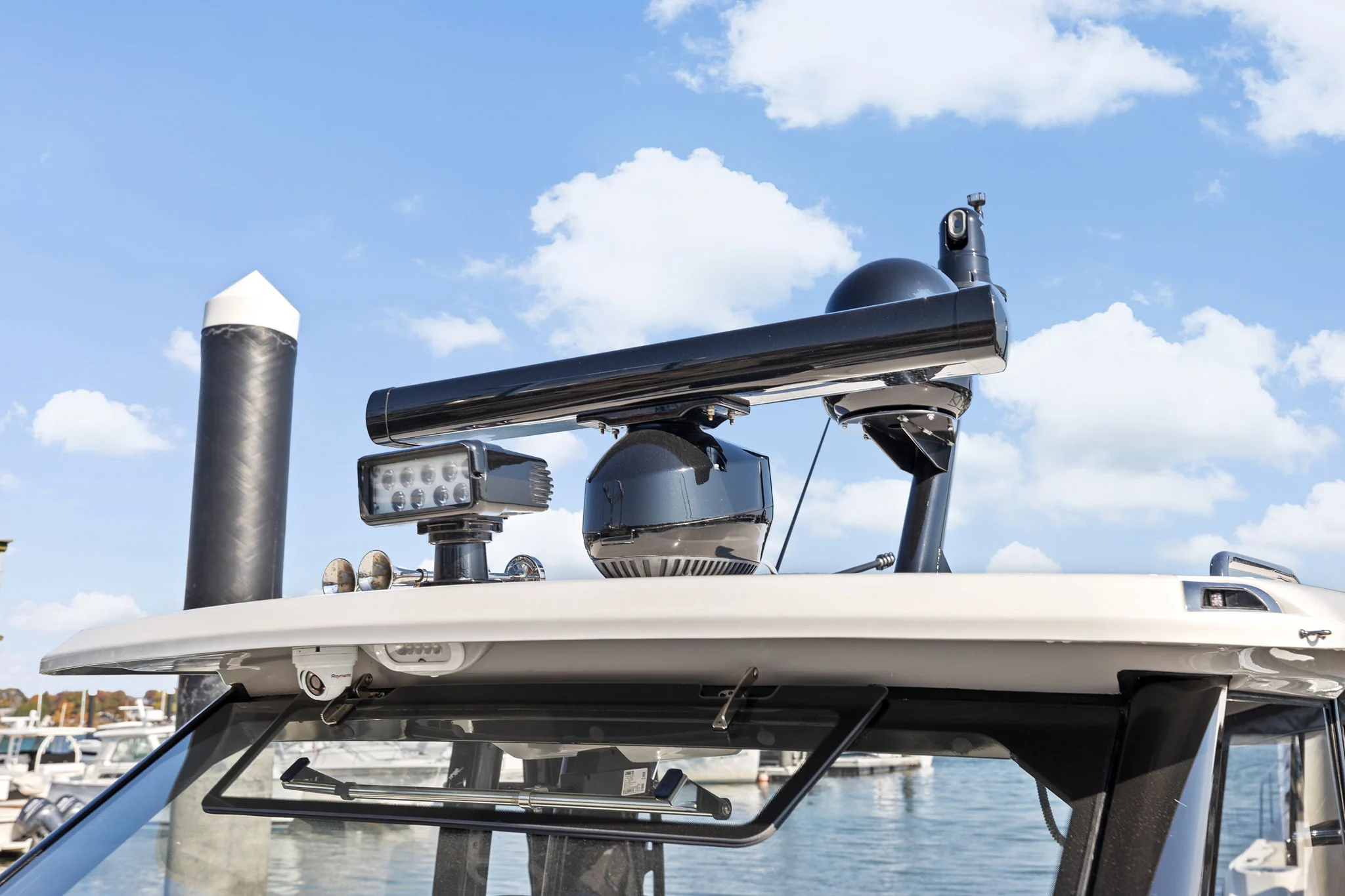 2022 Boston Whaler 420 Outrage Image Thumbnail #37