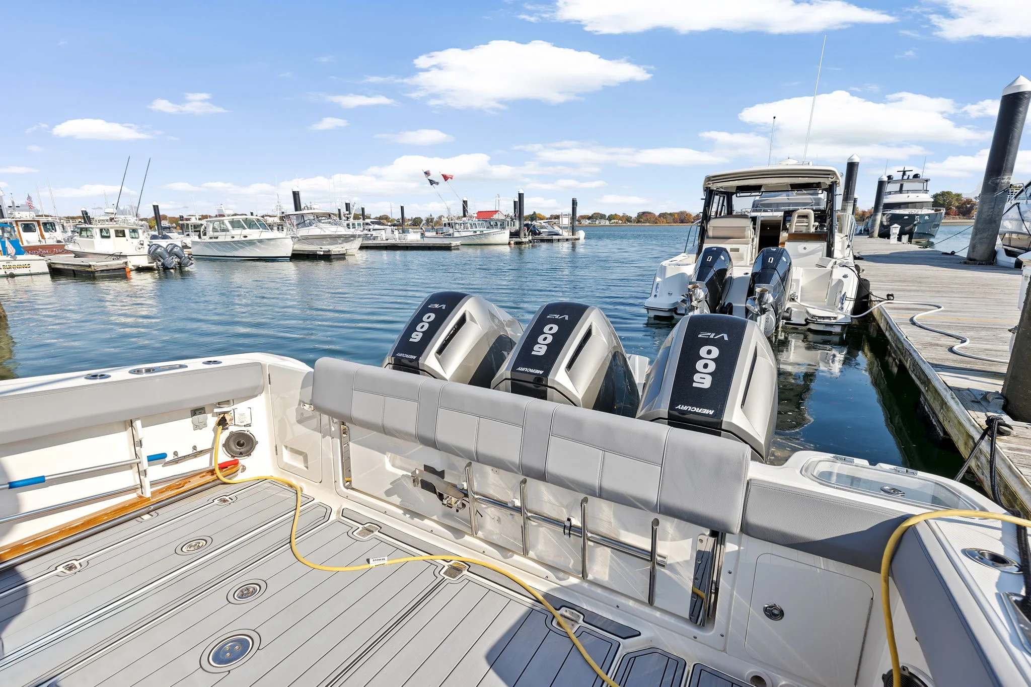 2022 Boston Whaler 420 Outrage Image Thumbnail #8