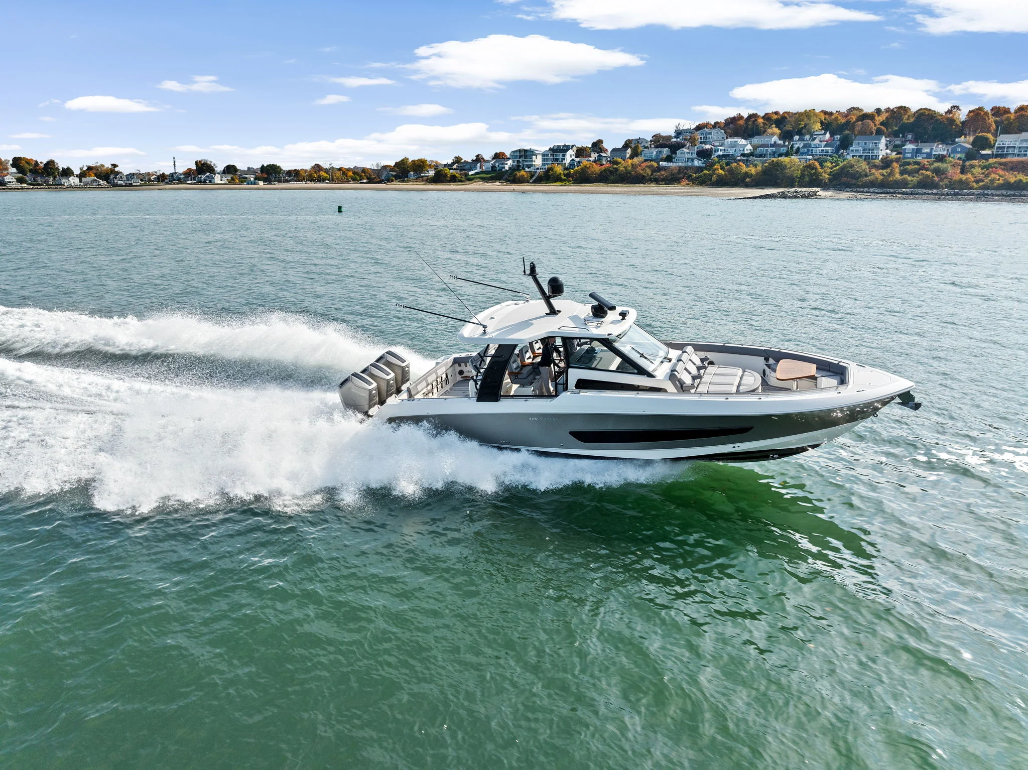 2022 Boston Whaler 420 Outrage