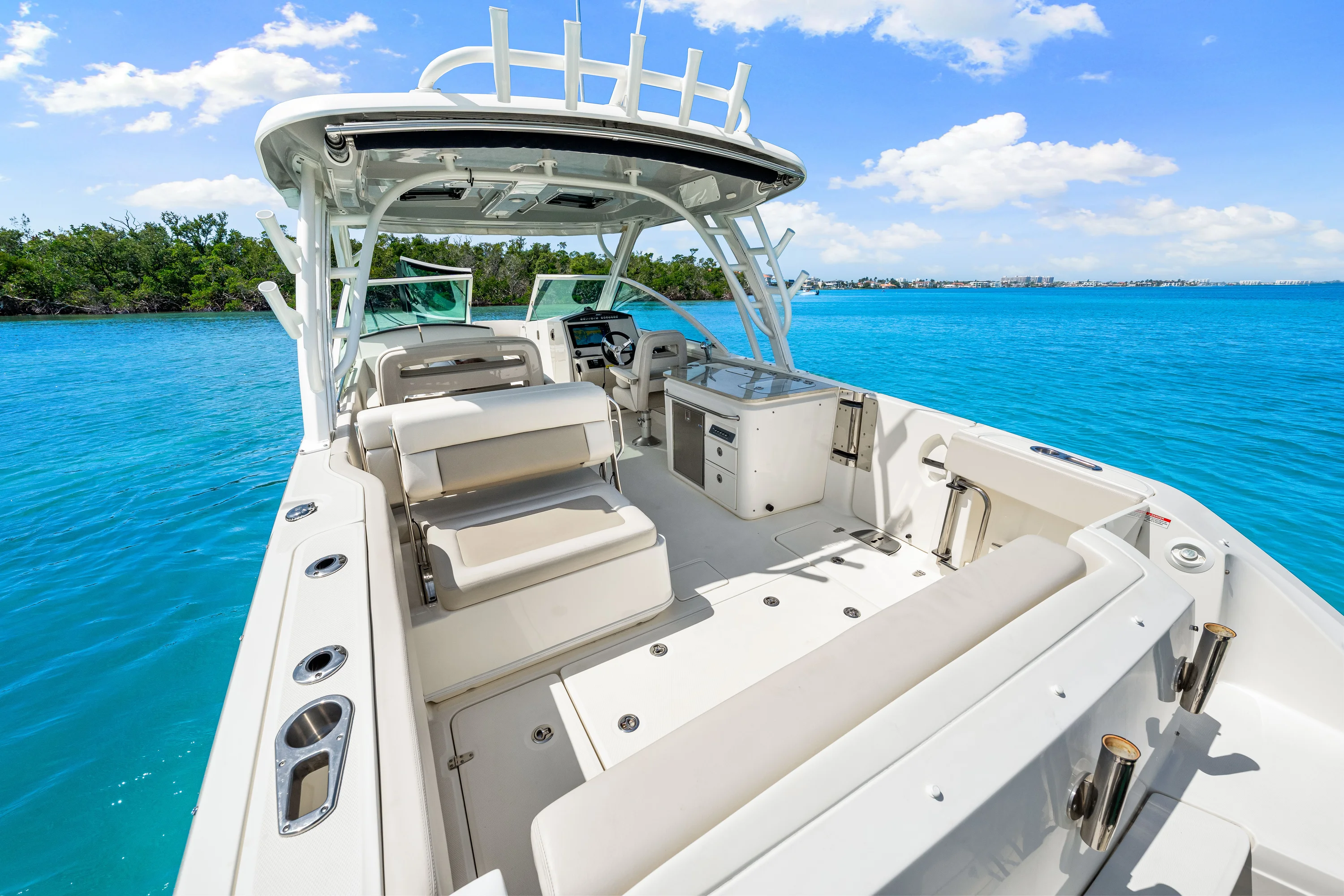 2023 Boston Whaler 320 Vantage Image Thumbnail #19