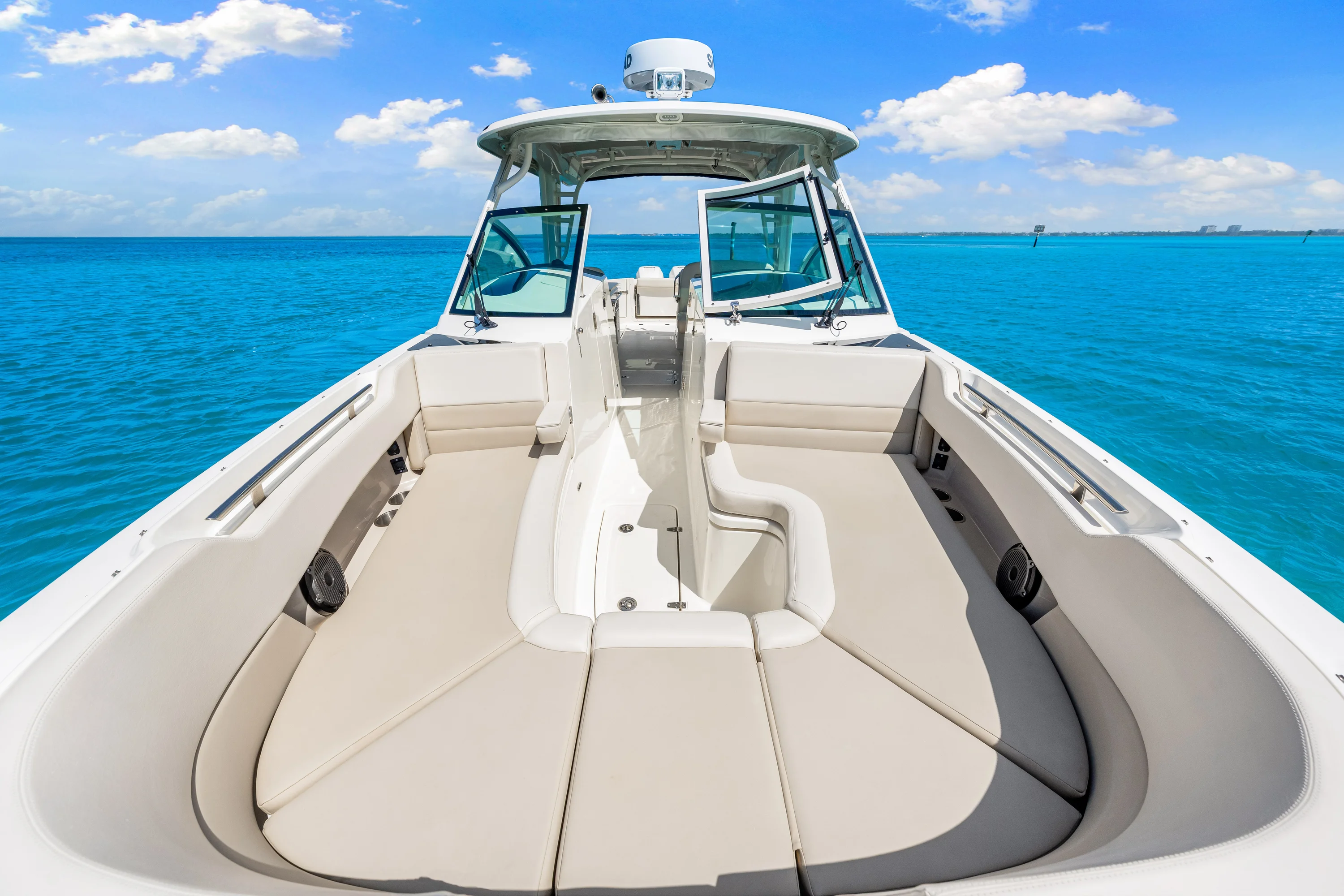 2023 Boston Whaler 320 Vantage Image Thumbnail #54