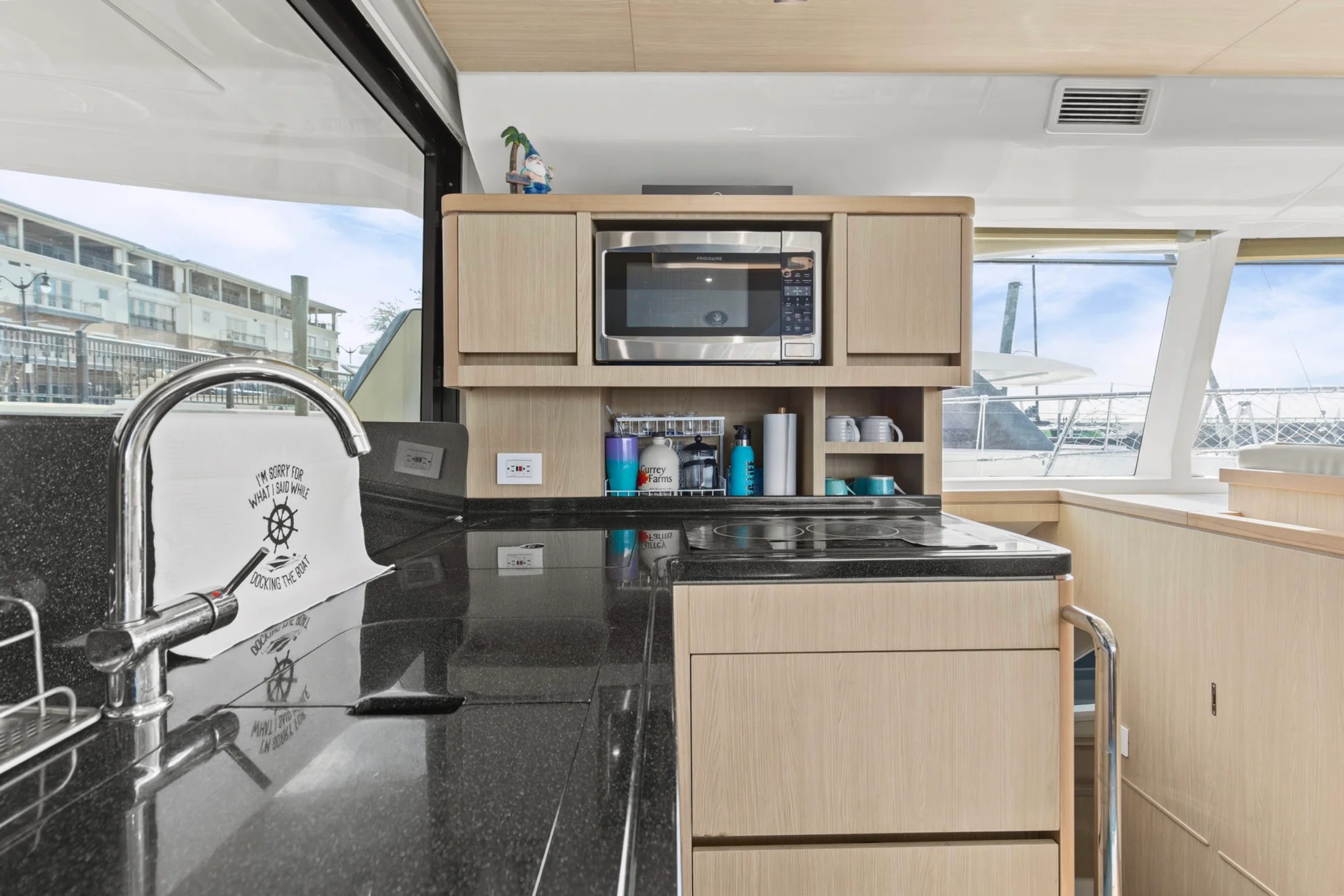 2018 Aquila 44 Image Thumbnail #17