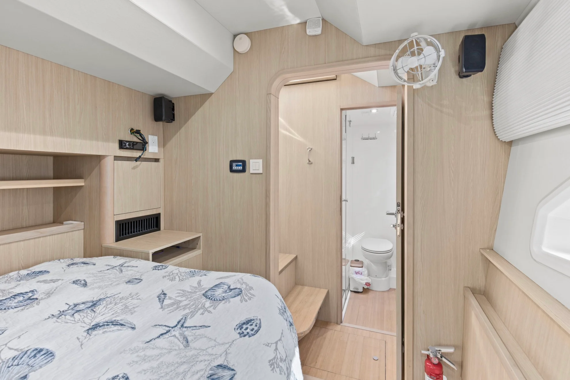 2018 Aquila 44 Image Thumbnail #32