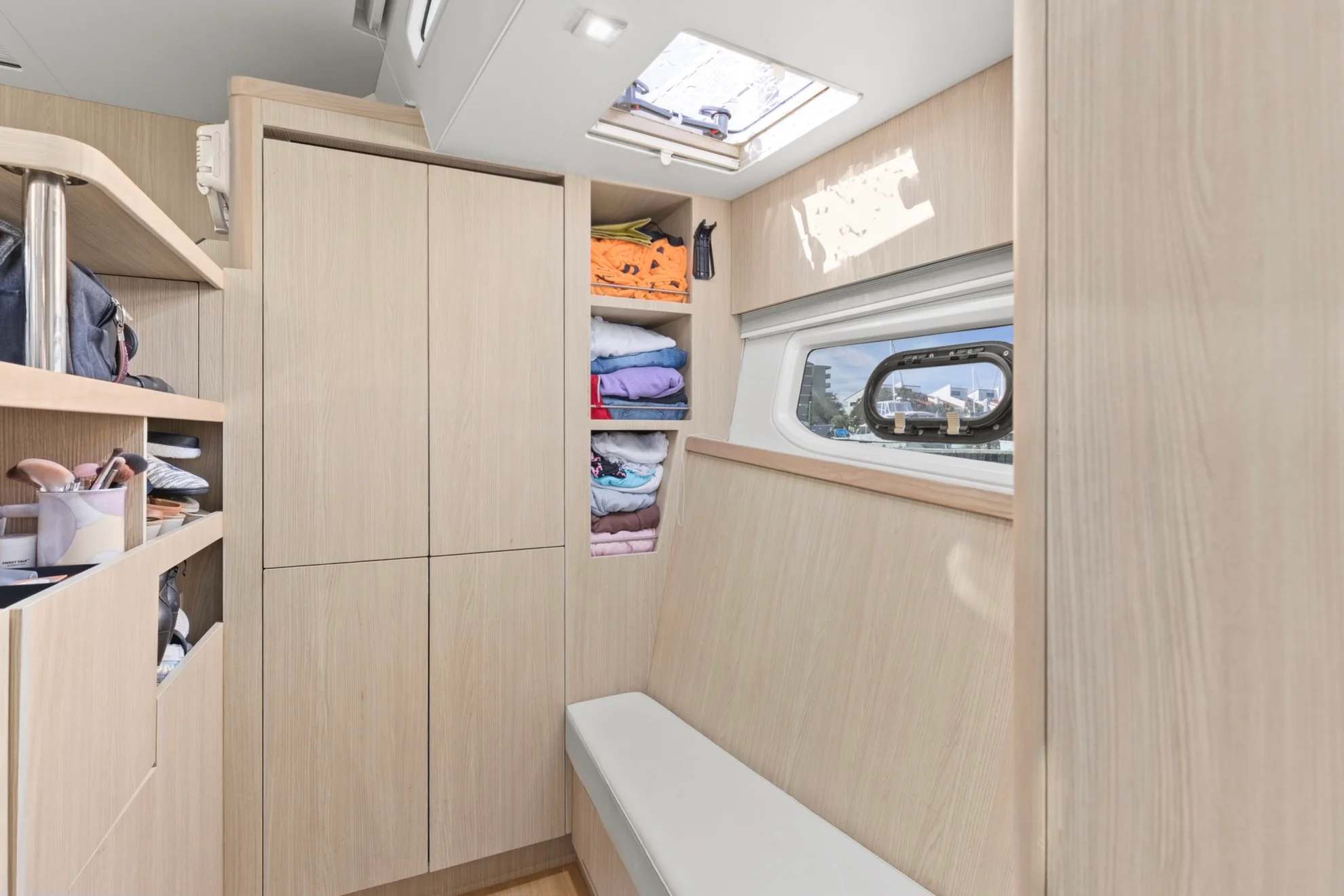 2018 Aquila 44 Image Thumbnail #30