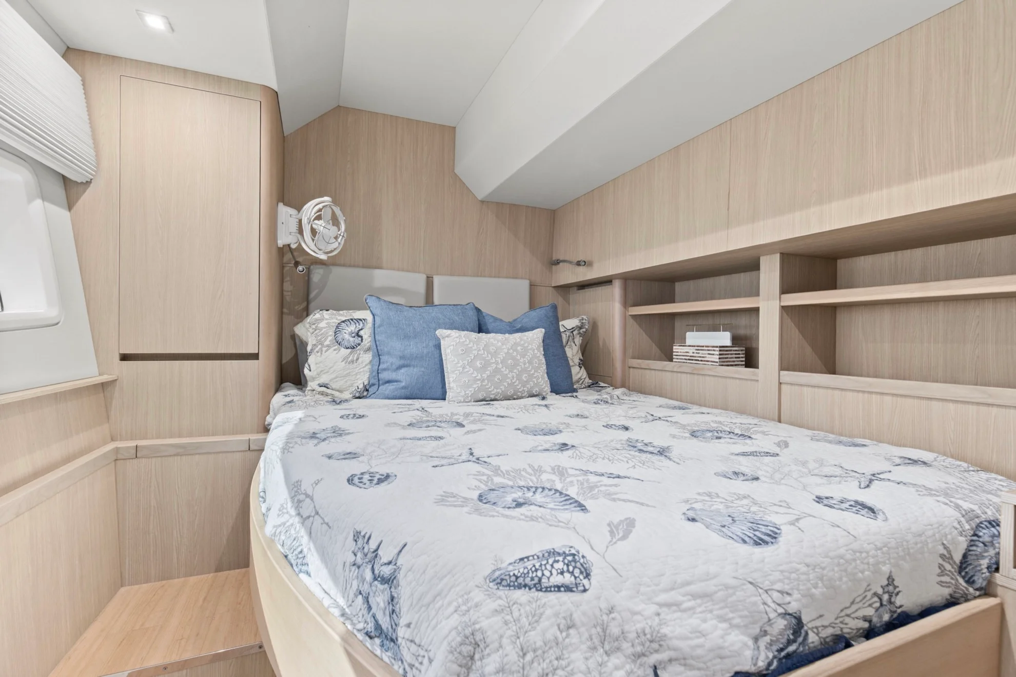 2018 Aquila 44 Image Thumbnail #31