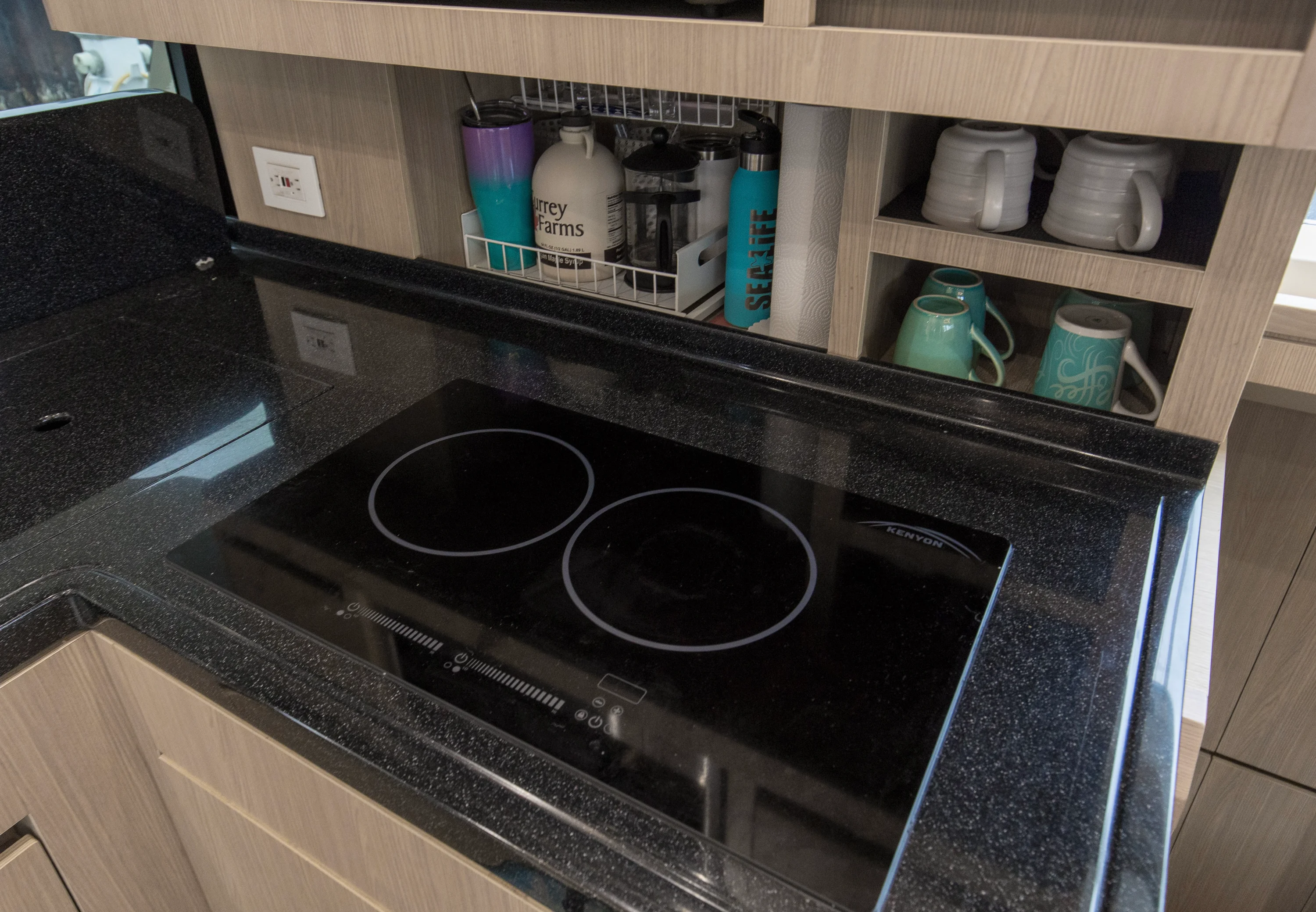 2018 Aquila 44 Image Thumbnail #20