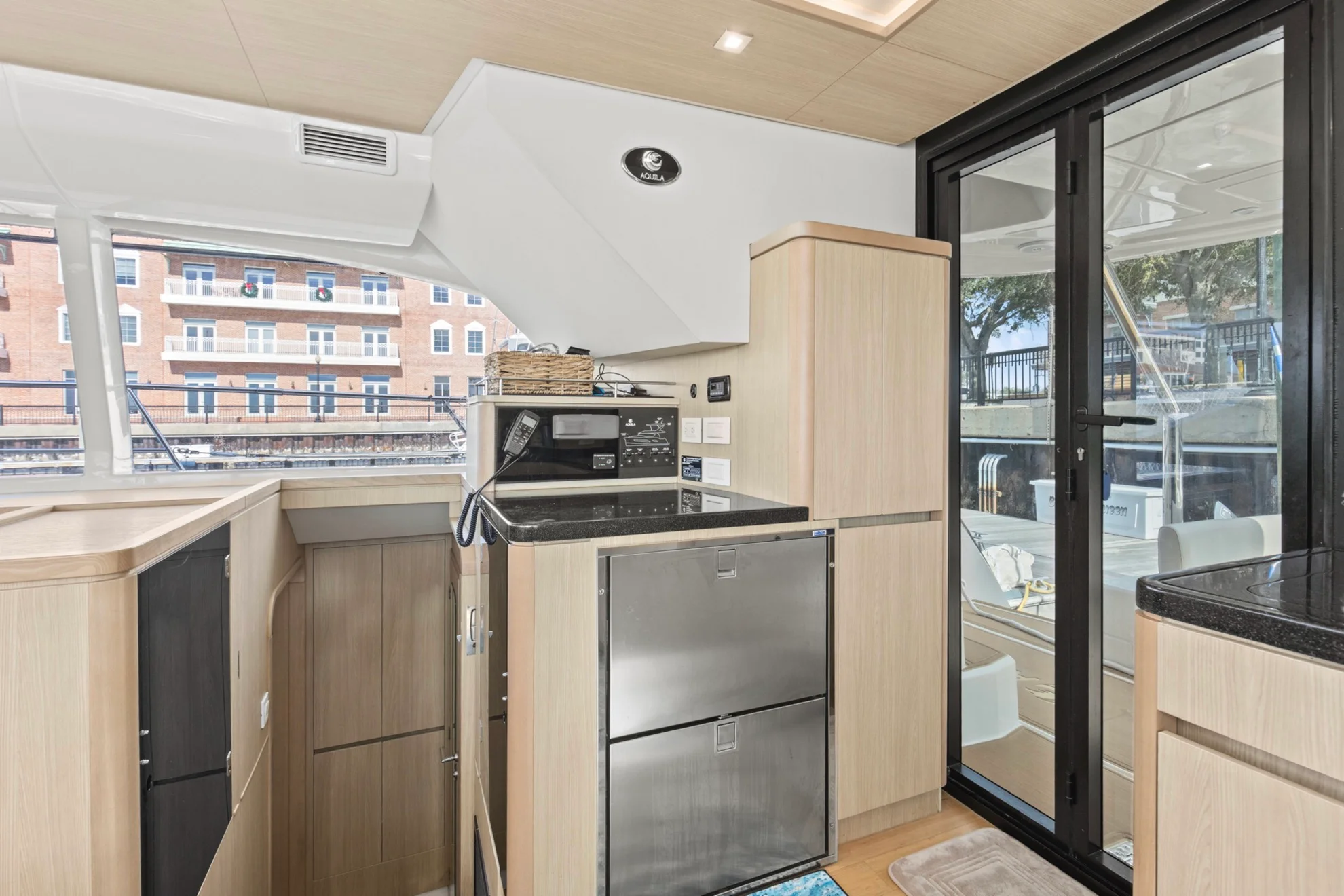 2018 Aquila 44 Image Thumbnail #16