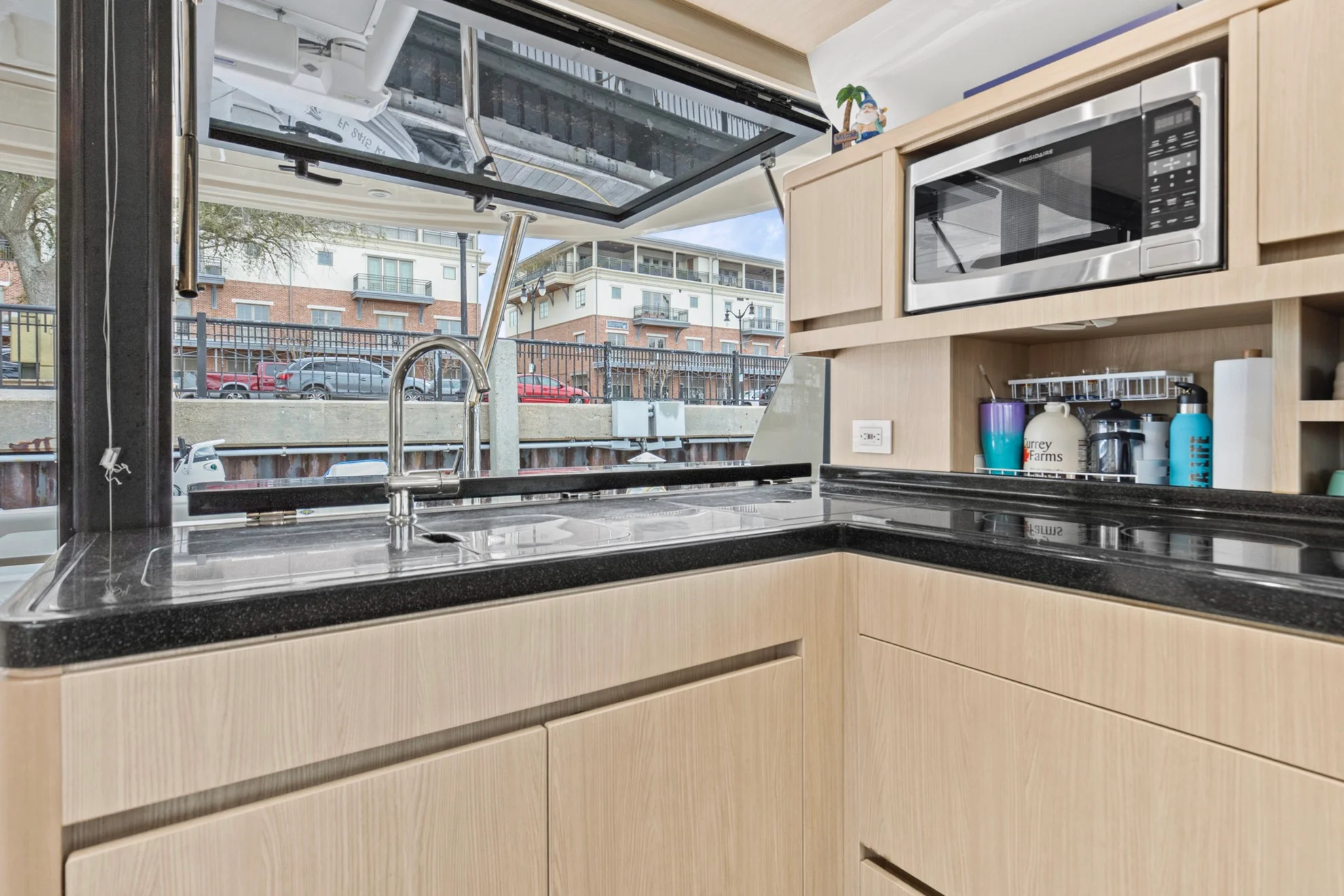 2018 Aquila 44 Image Thumbnail #19