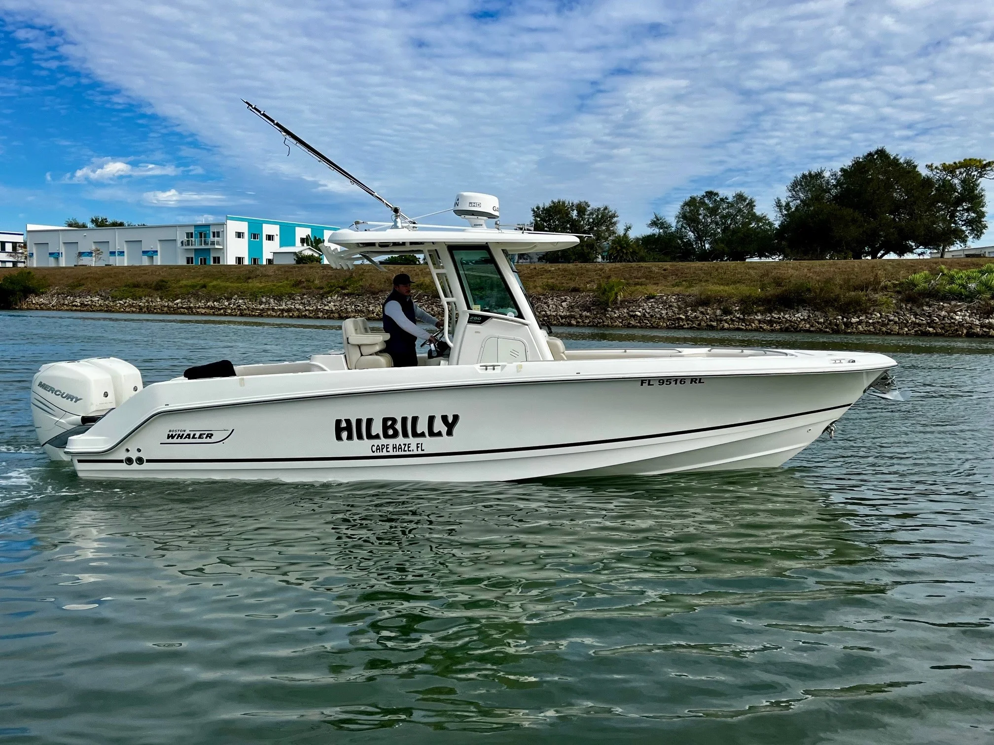 2017 Boston Whaler 280 OUTRAGE Image Thumbnail #0