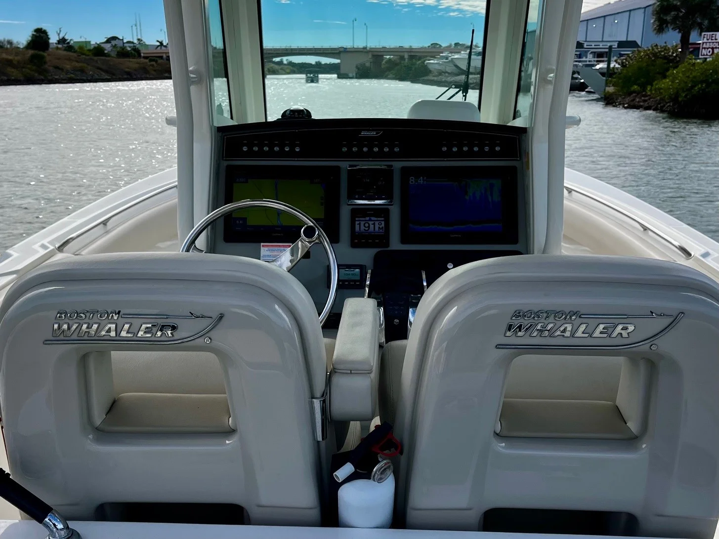 2017 Boston Whaler 280 OUTRAGE Image Thumbnail #14