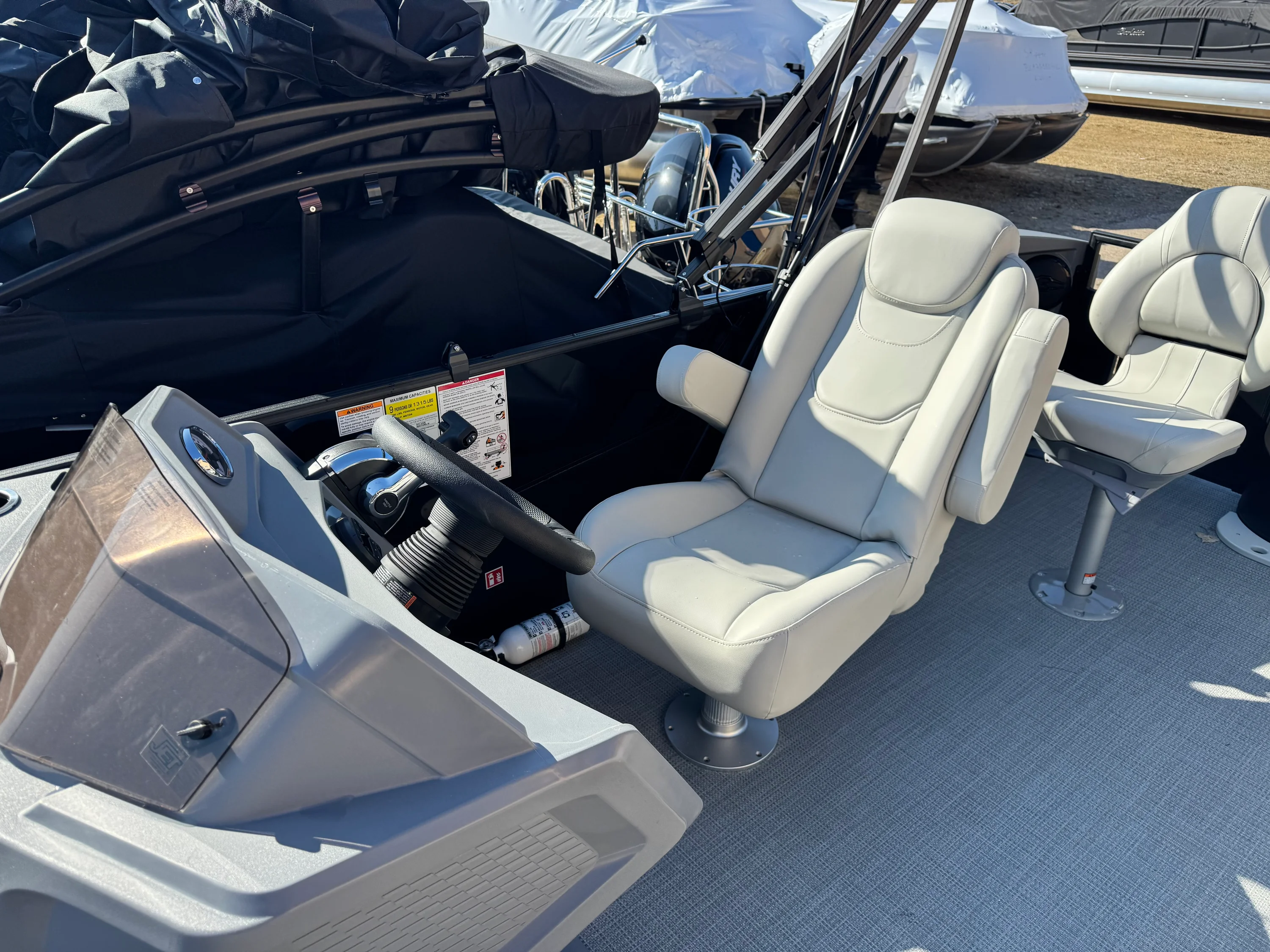 2026 Sylvan R-20 PARTY FISH Image Thumbnail #7