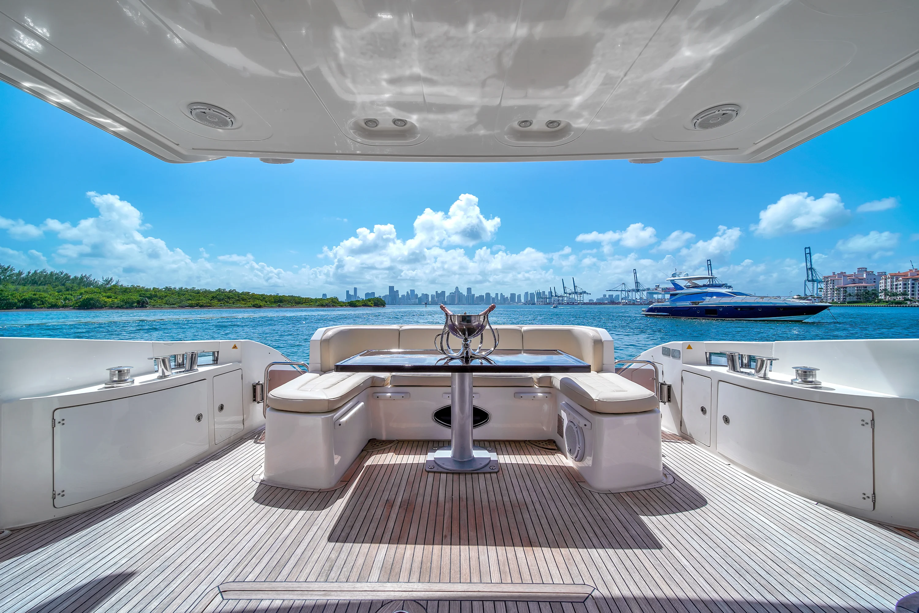 2012 Azimut 64 FLY Image Thumbnail #45
