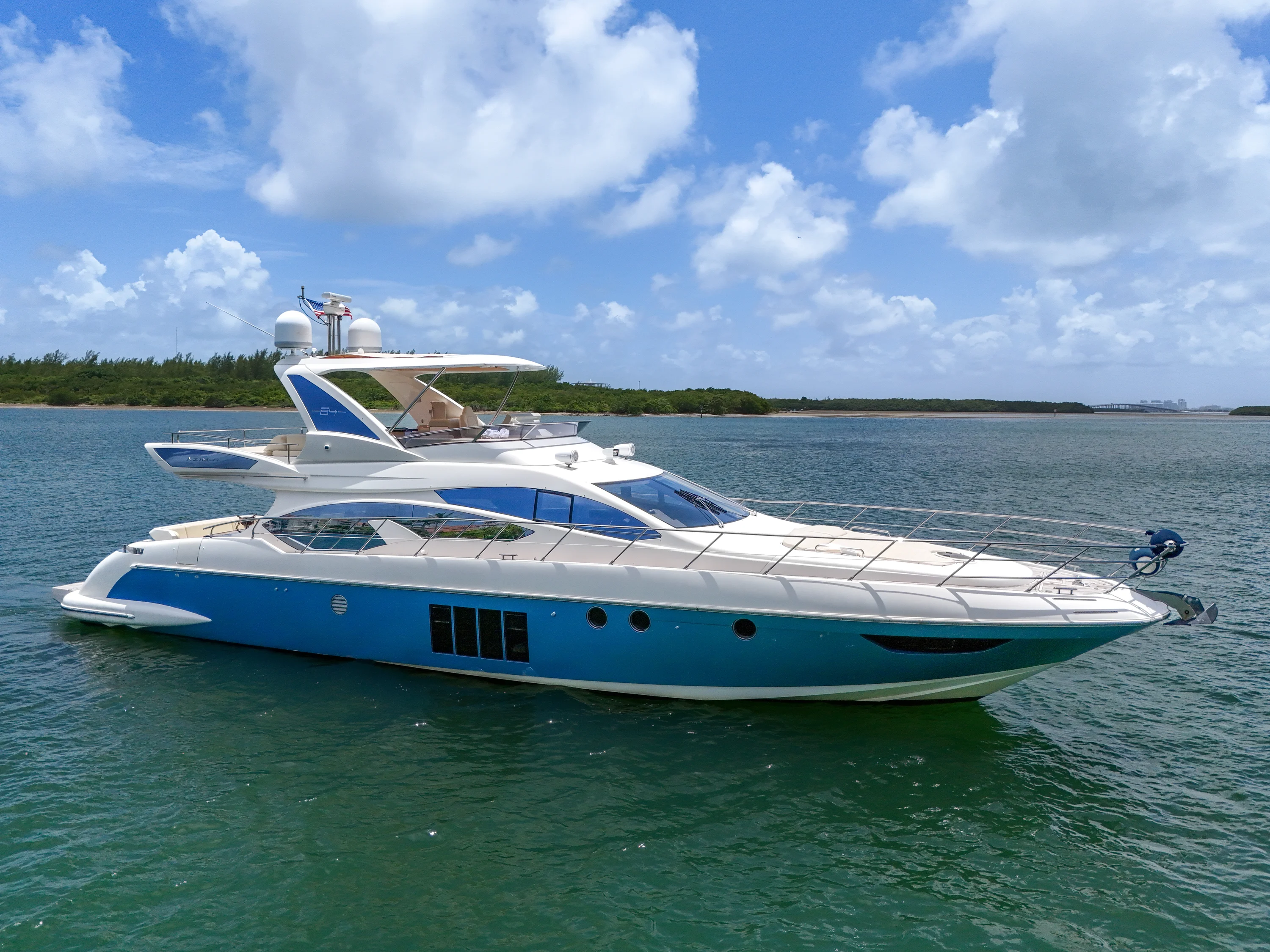 2012 Azimut 64 FLY Image Thumbnail #6