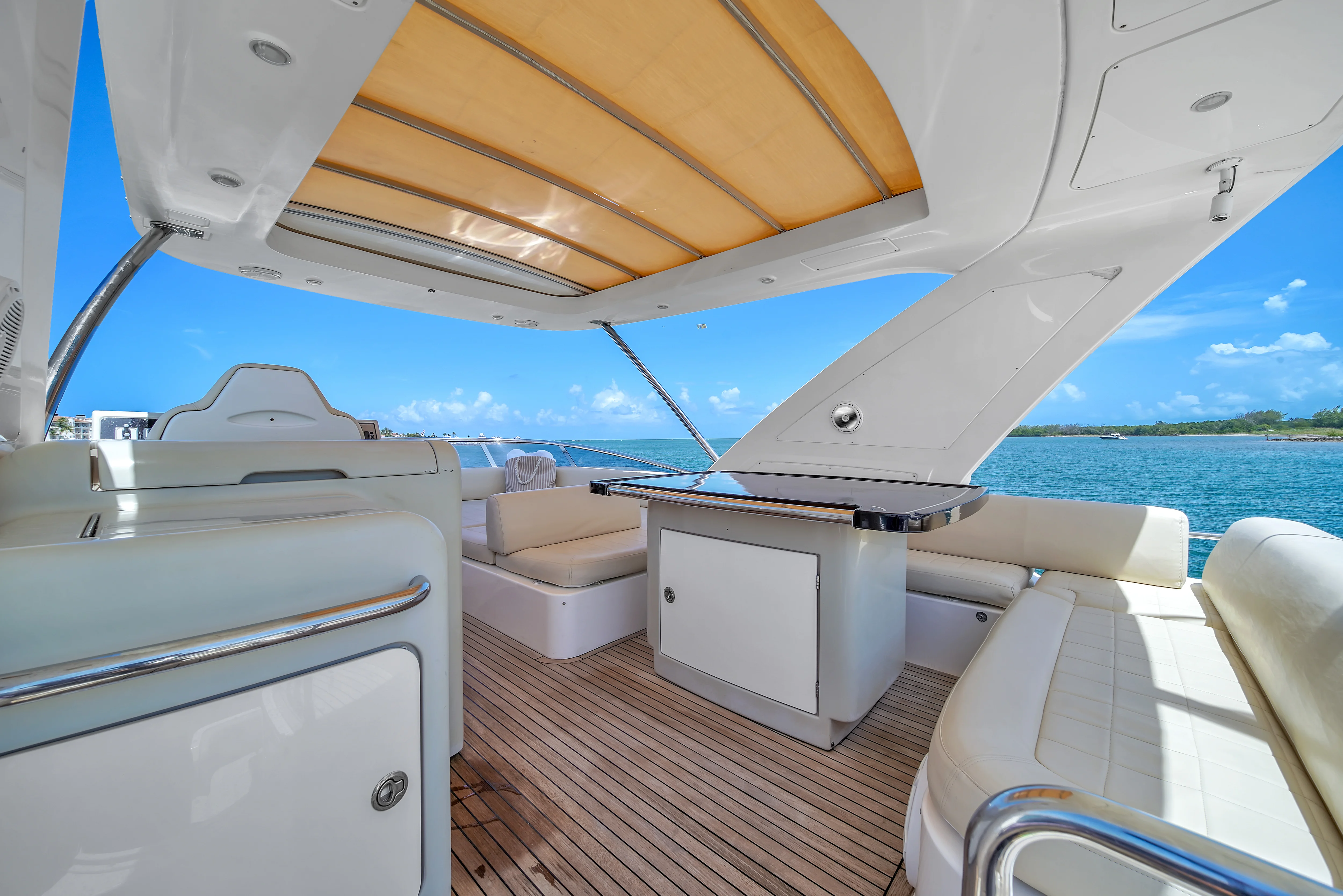 2012 Azimut 64 FLY Image Thumbnail #34