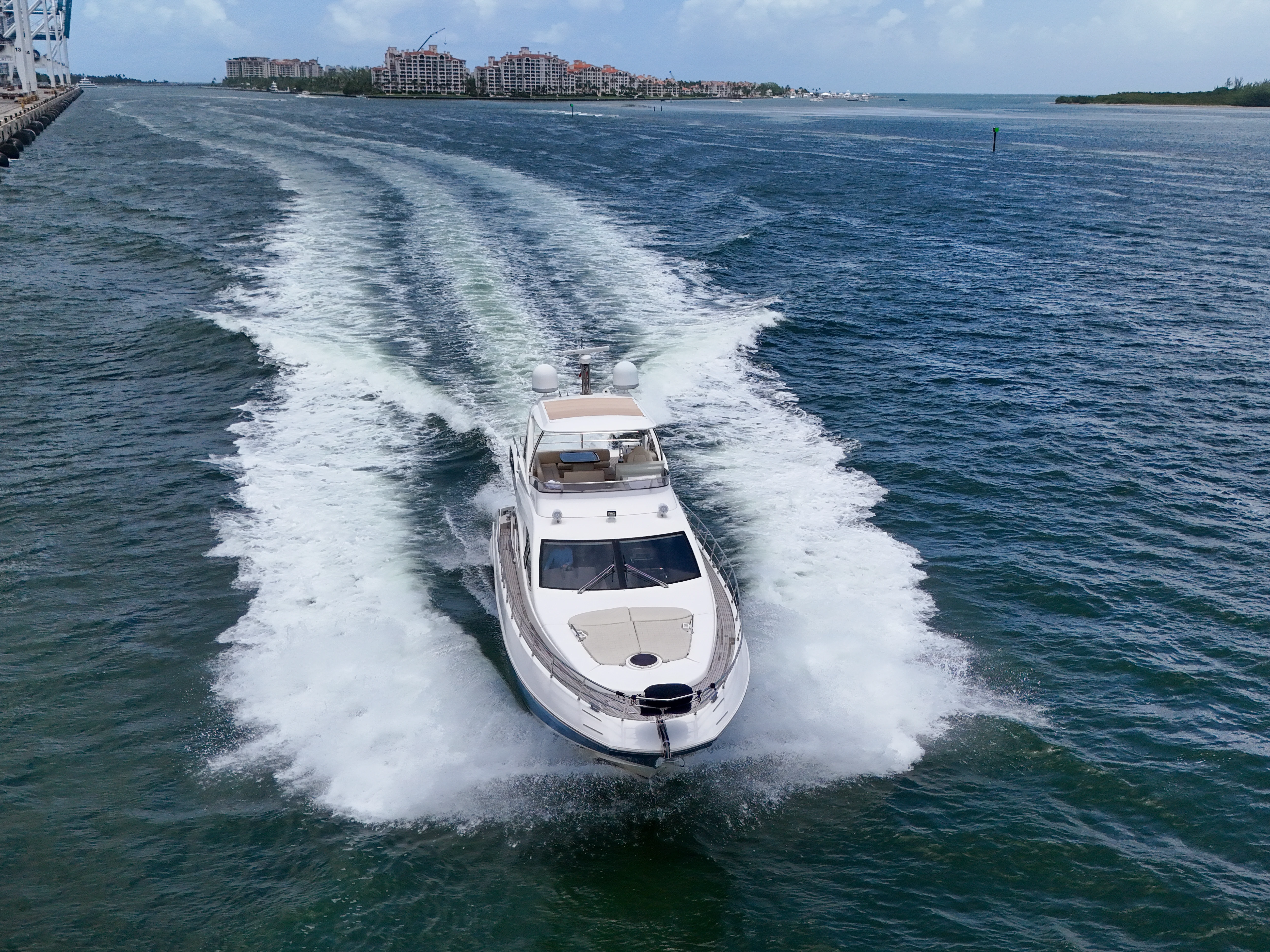 2012 Azimut 64 FLY Image Thumbnail #23