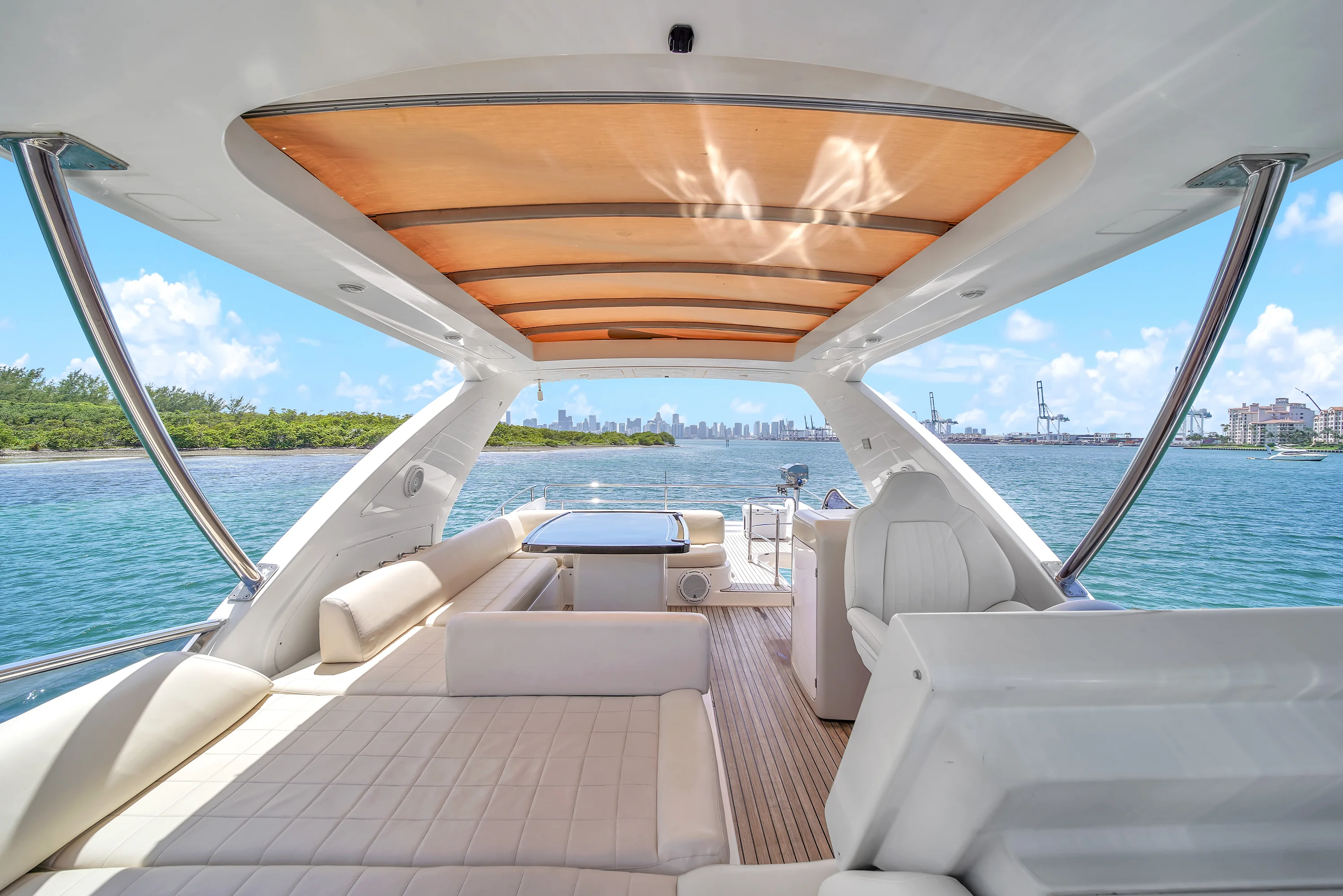 2012 Azimut 64 FLY Image Thumbnail #37