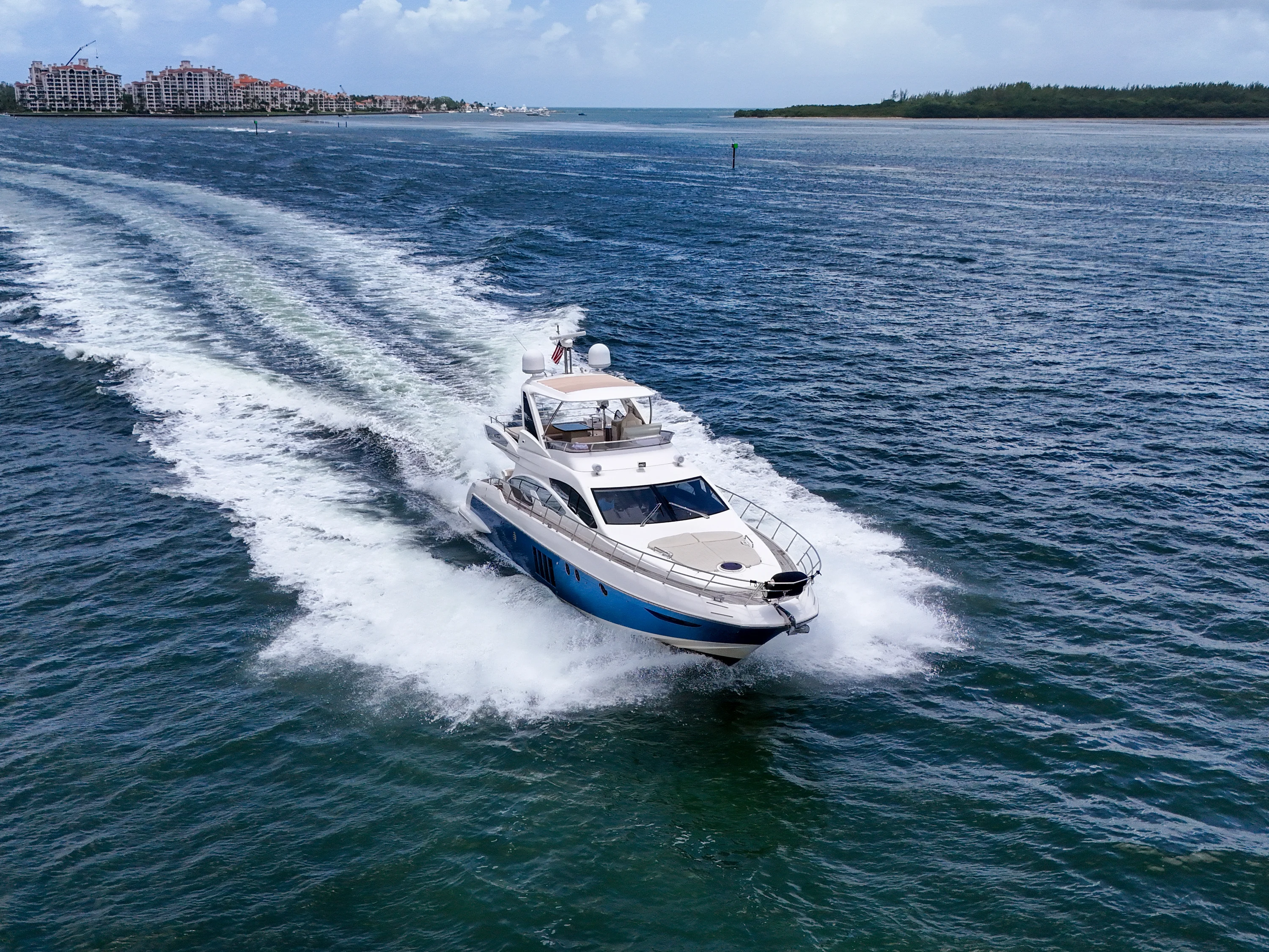 2012 Azimut 64 FLY Image Thumbnail #22