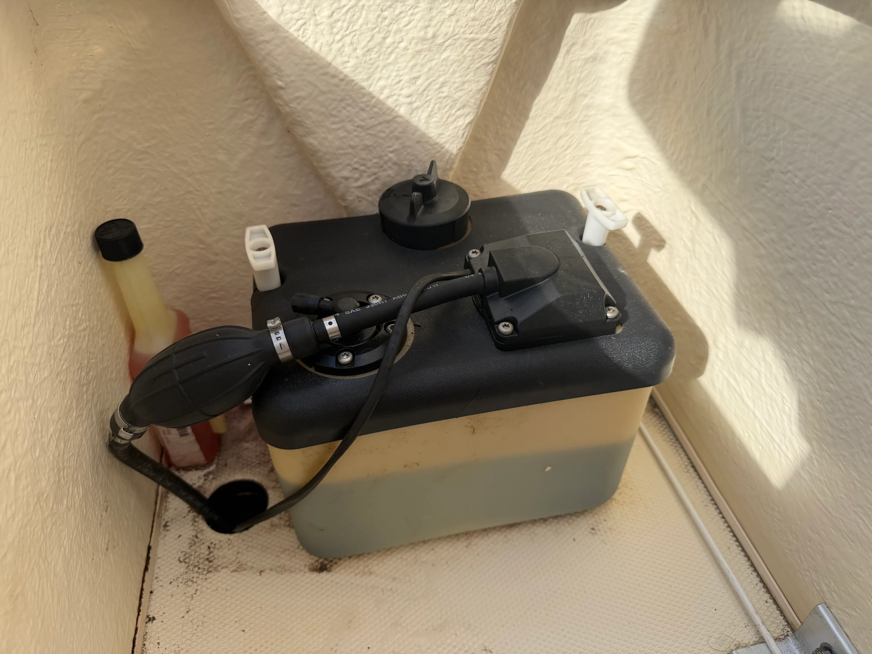 2015 Boston Whaler 190 MONTAUAK Image Thumbnail #37