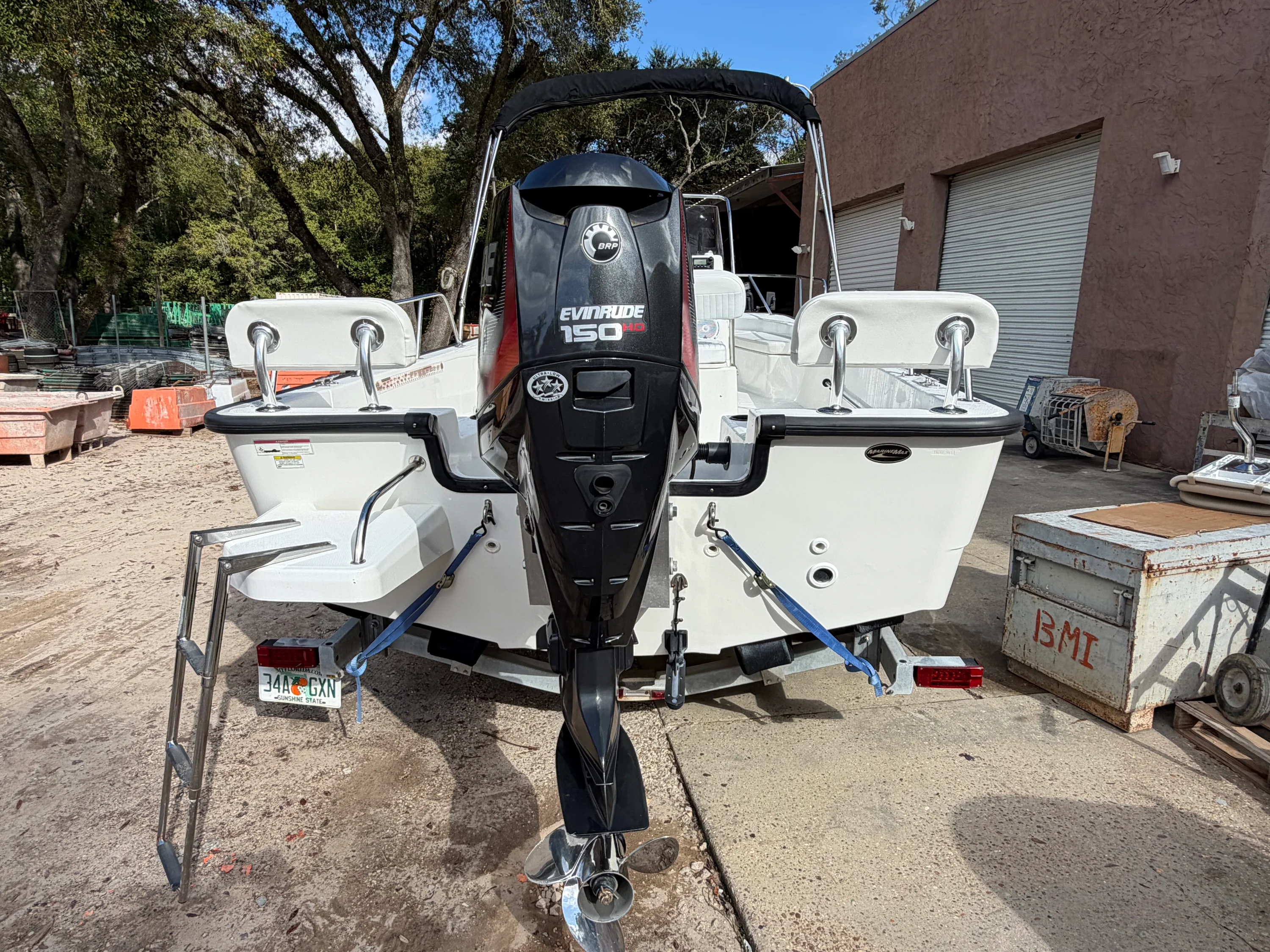 2015 Boston Whaler 190 MONTAUAK Image Thumbnail #5