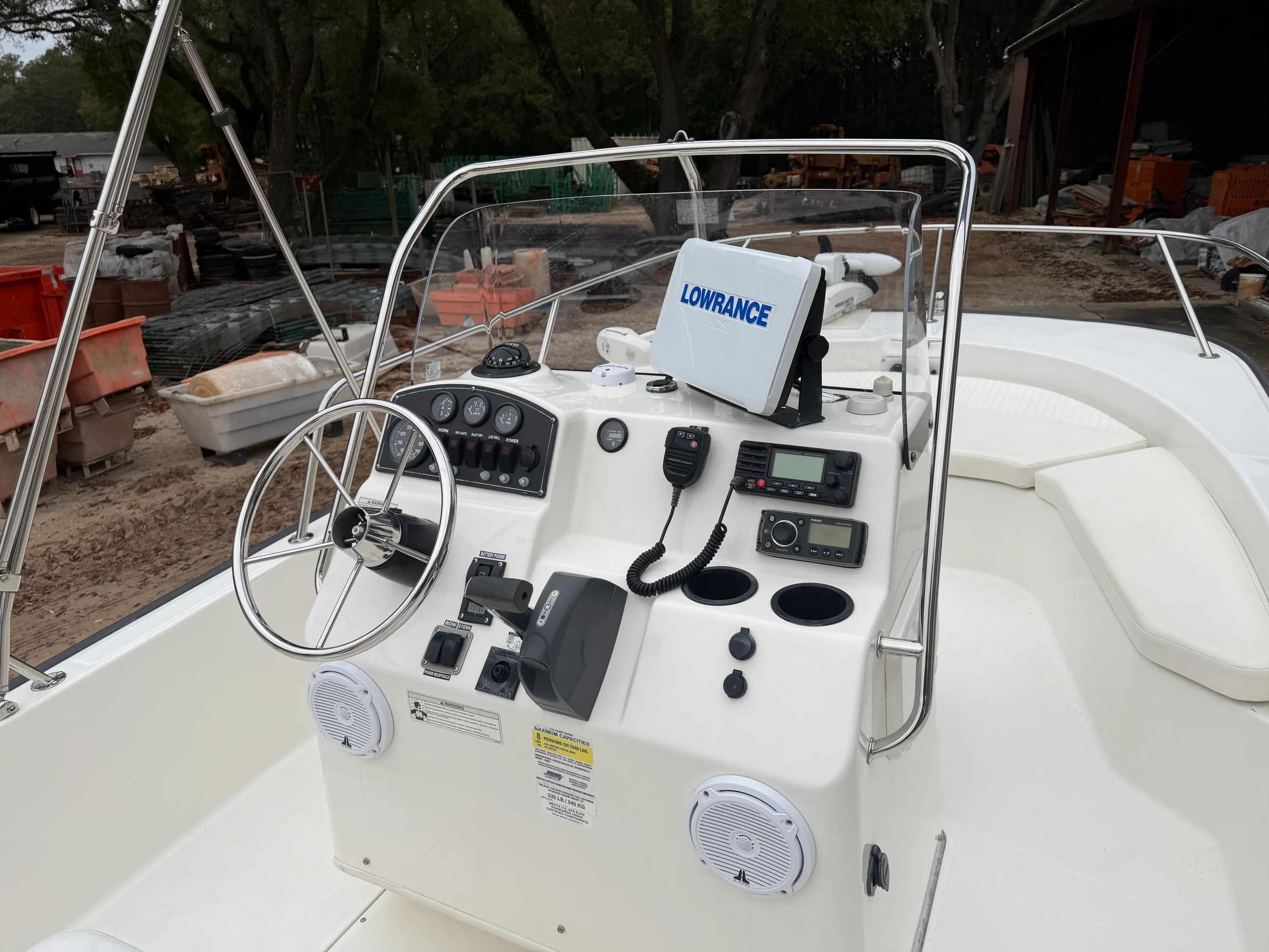 2015 Boston Whaler 190 MONTAUAK Image Thumbnail #20