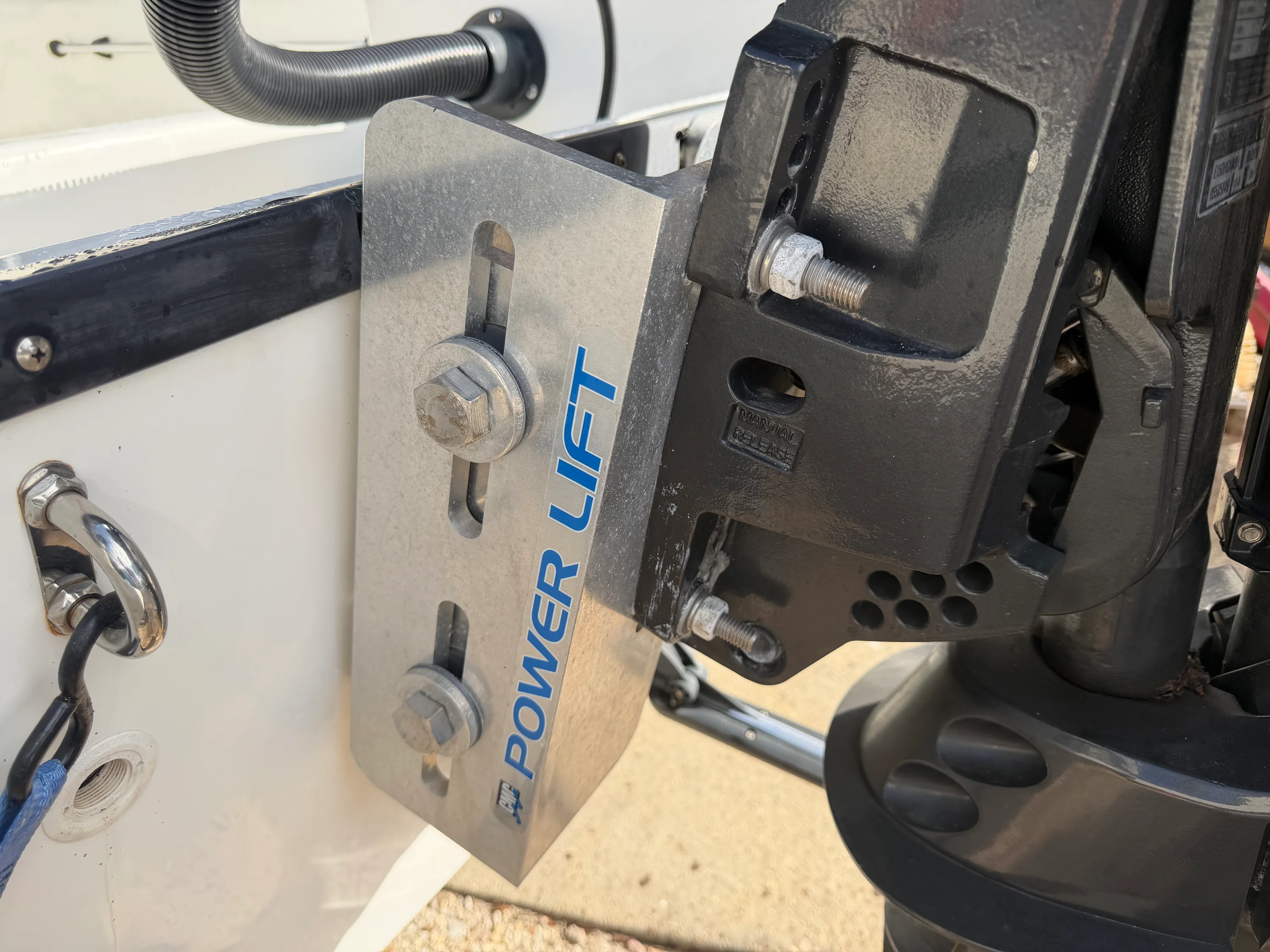 2015 Boston Whaler 190 MONTAUAK Image Thumbnail #8