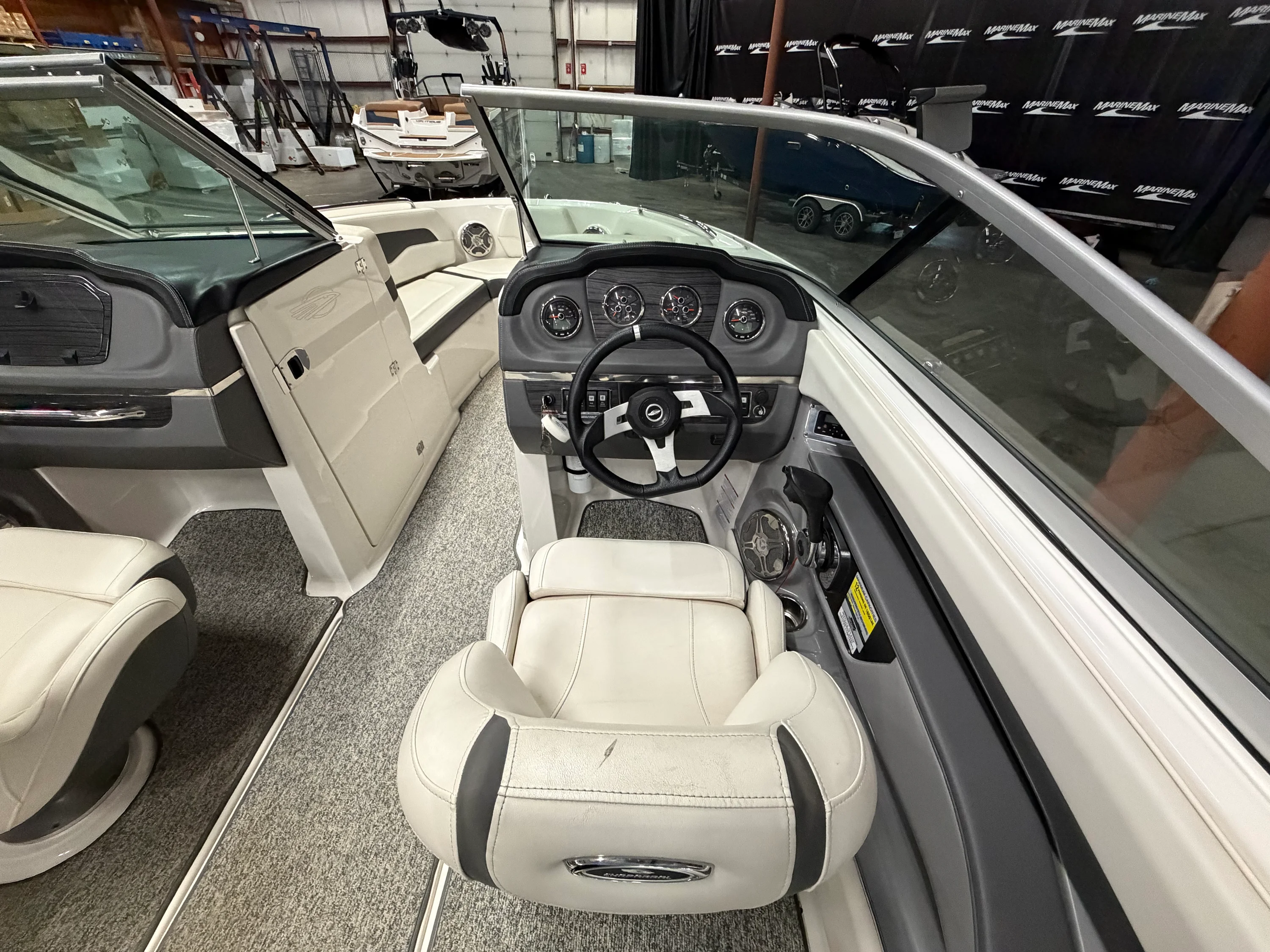 2014 Chaparral 226 SSI Image Thumbnail #36