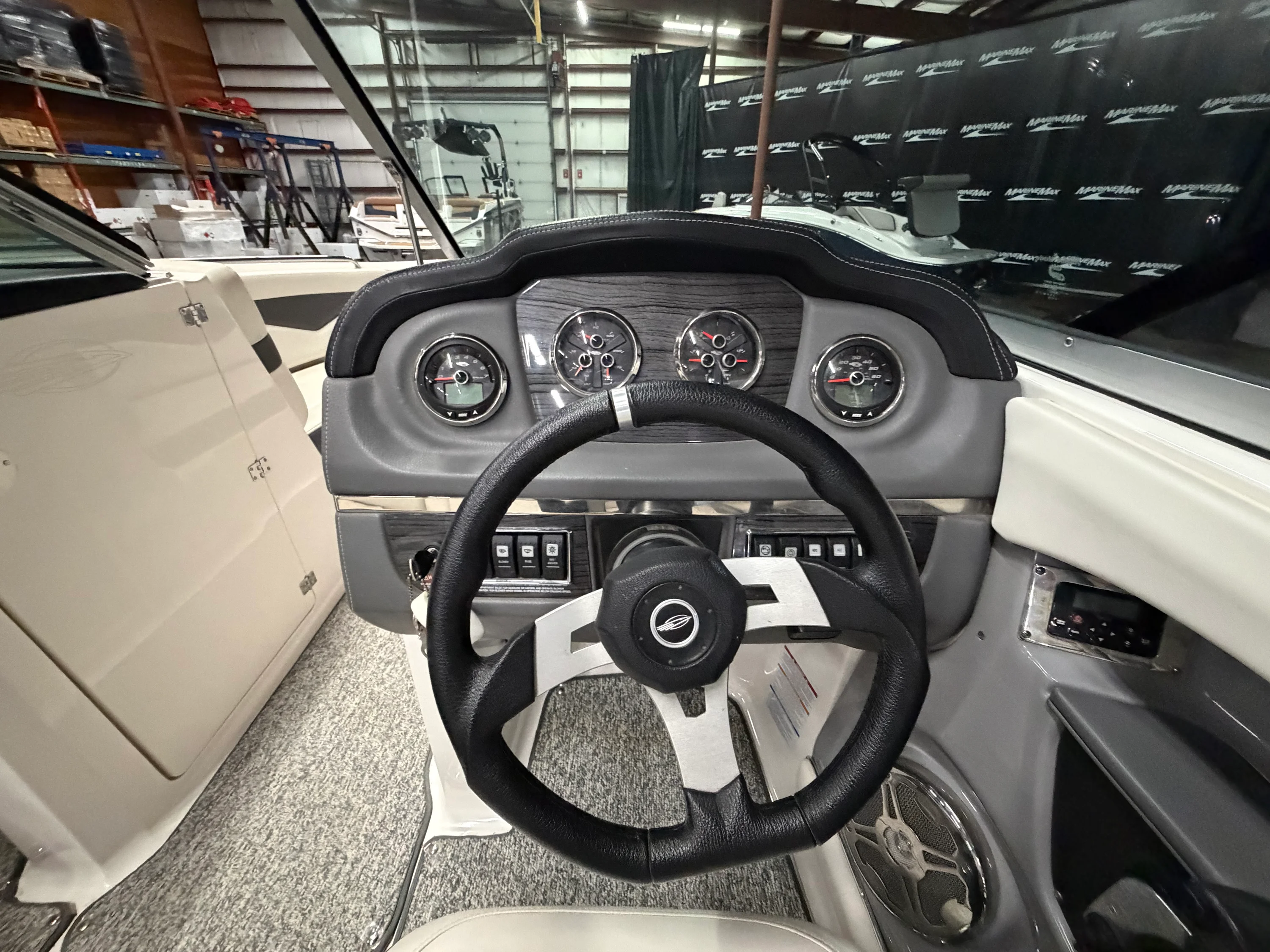 2014 Chaparral 226 SSI Image Thumbnail #37
