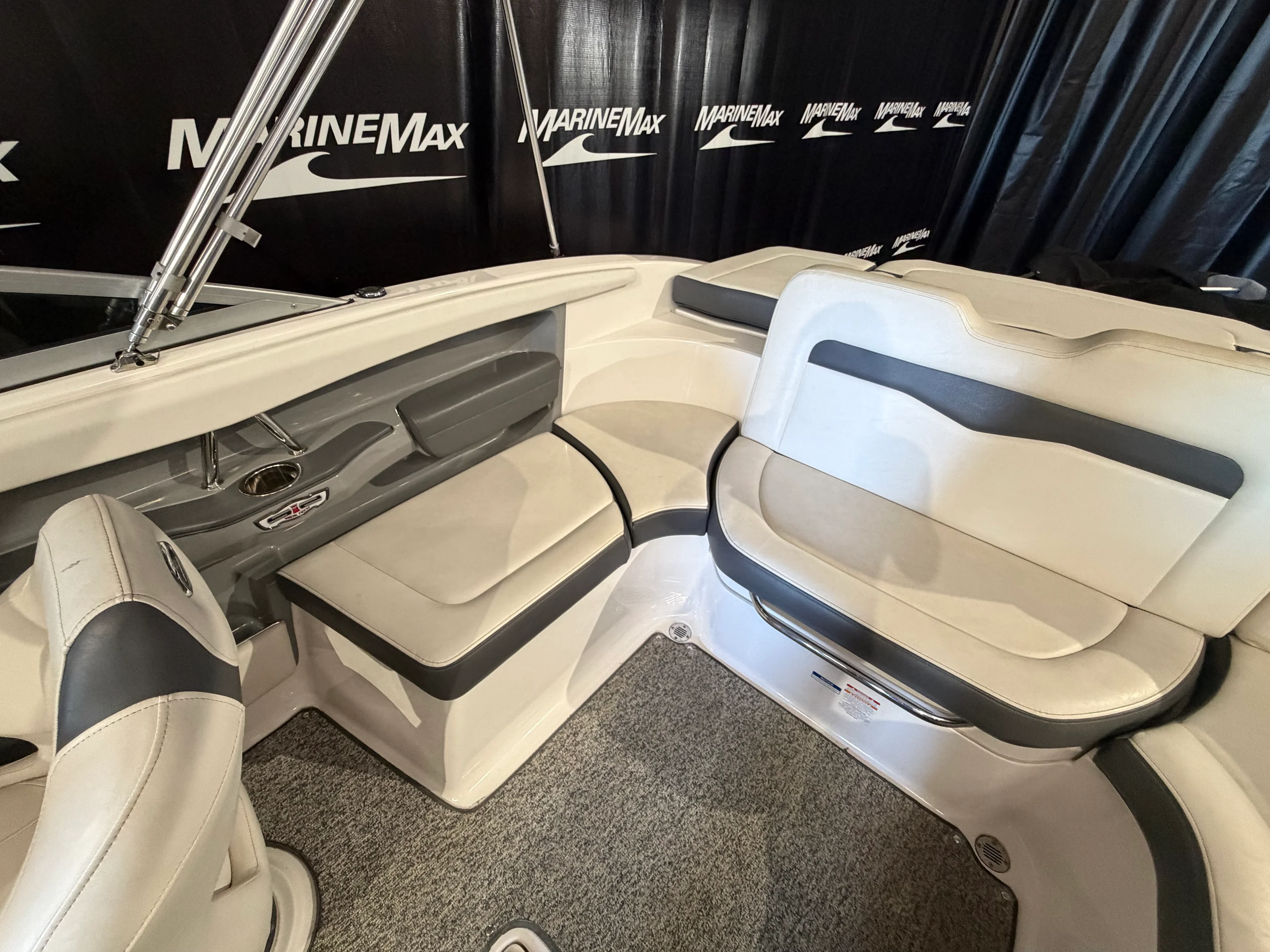 2014 Chaparral 226 SSI Image Thumbnail #15