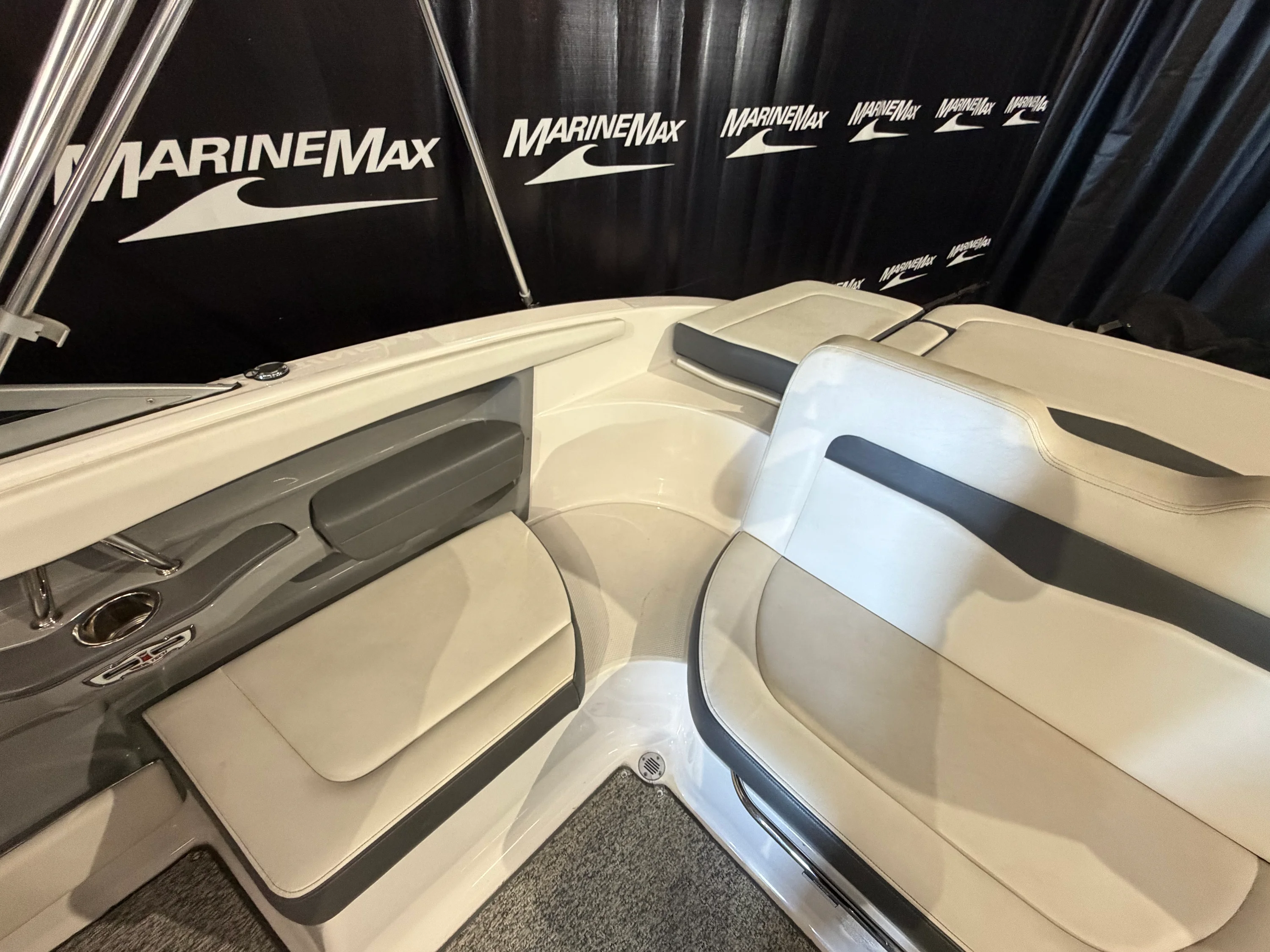 2014 Chaparral 226 SSI Image Thumbnail #14