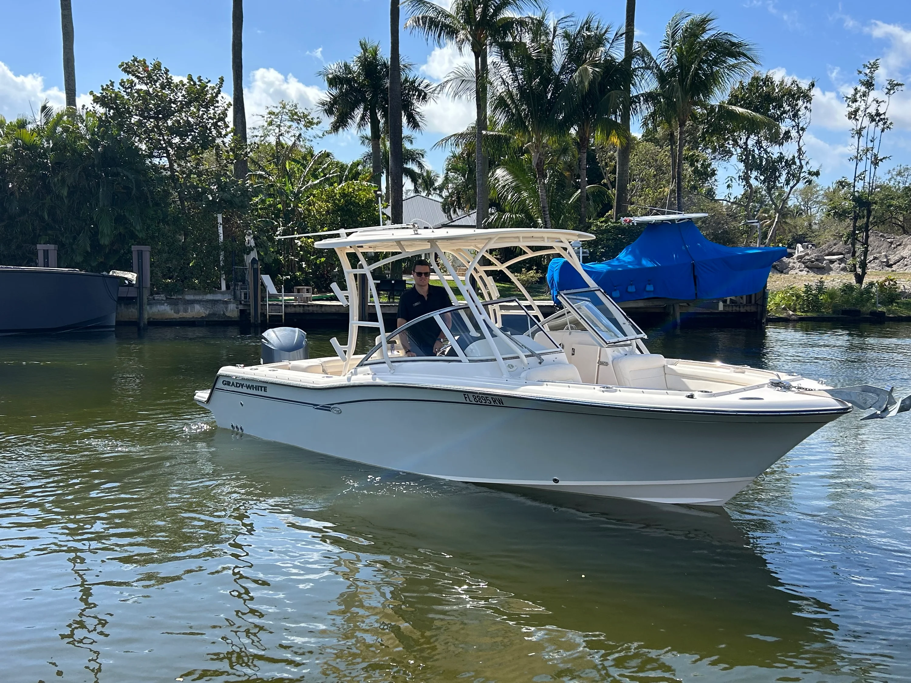 2017 Grady-White 235 FREEDOM Image Thumbnail #2