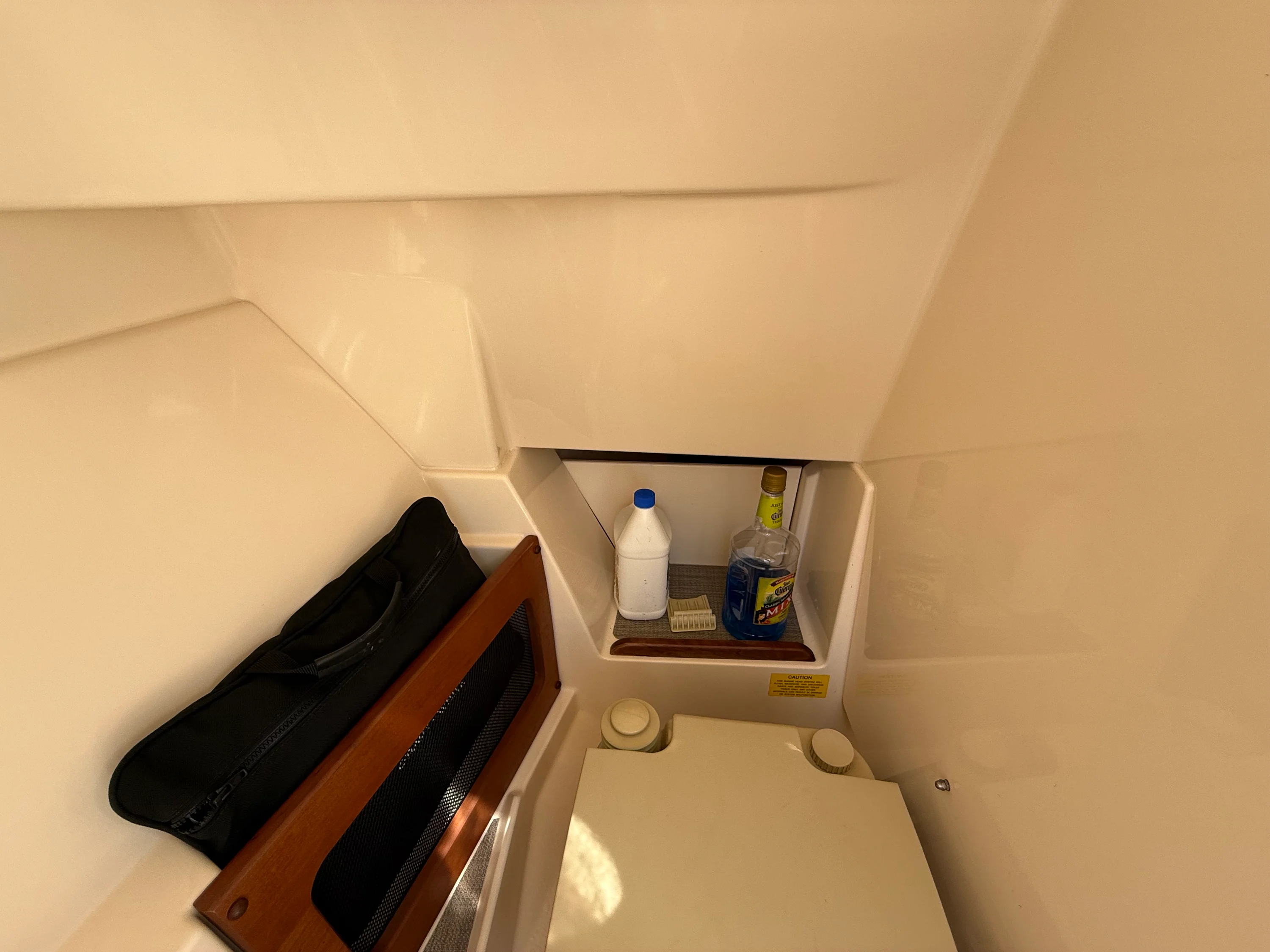 2017 Grady-White 235 FREEDOM Image Thumbnail #16