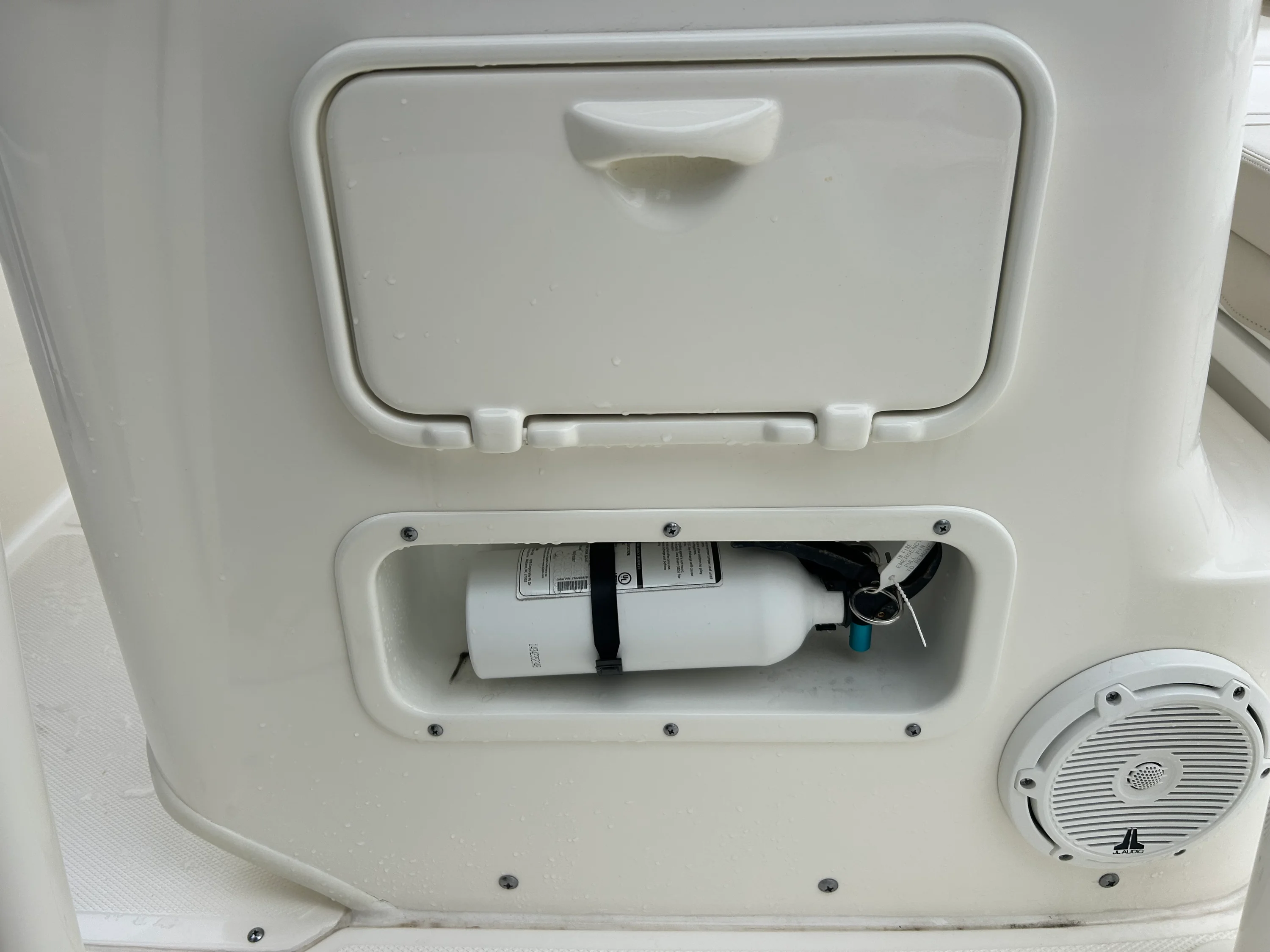 2024 Boston Whaler 19 MTK Image Thumbnail #18