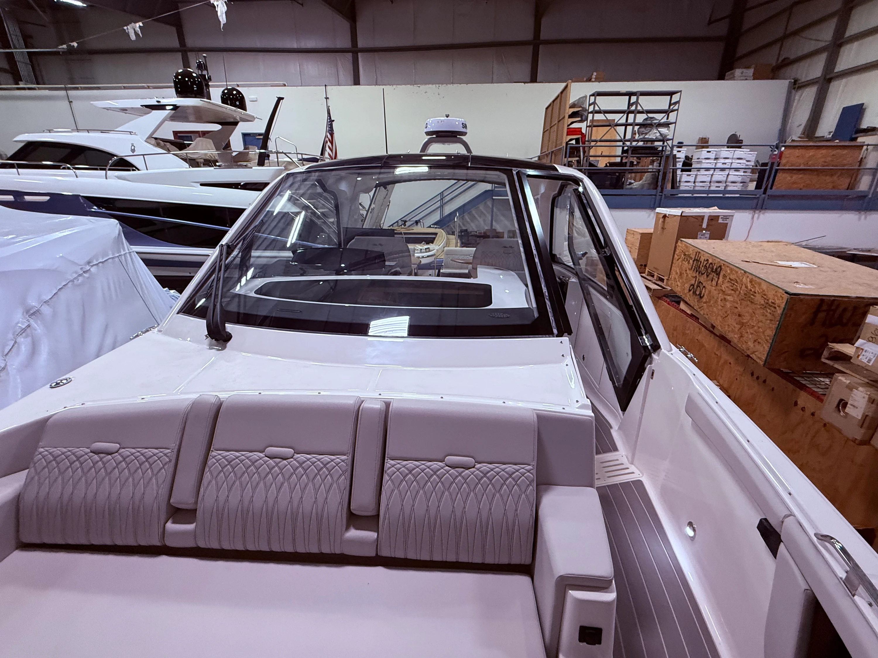 2026 Sea Ray Sundancer 370 Image Thumbnail #20