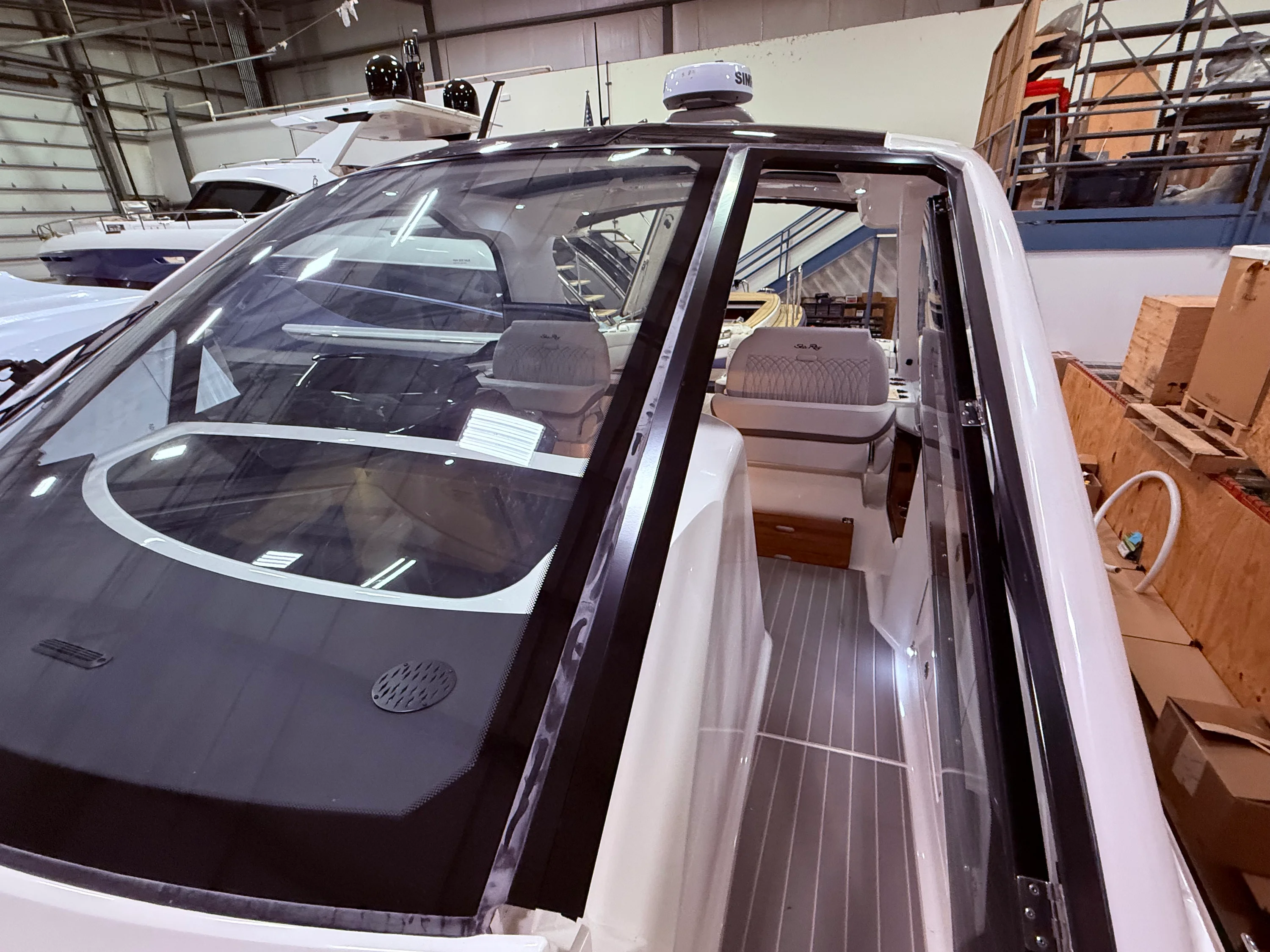 2026 Sea Ray Sundancer 370 Image Thumbnail #21