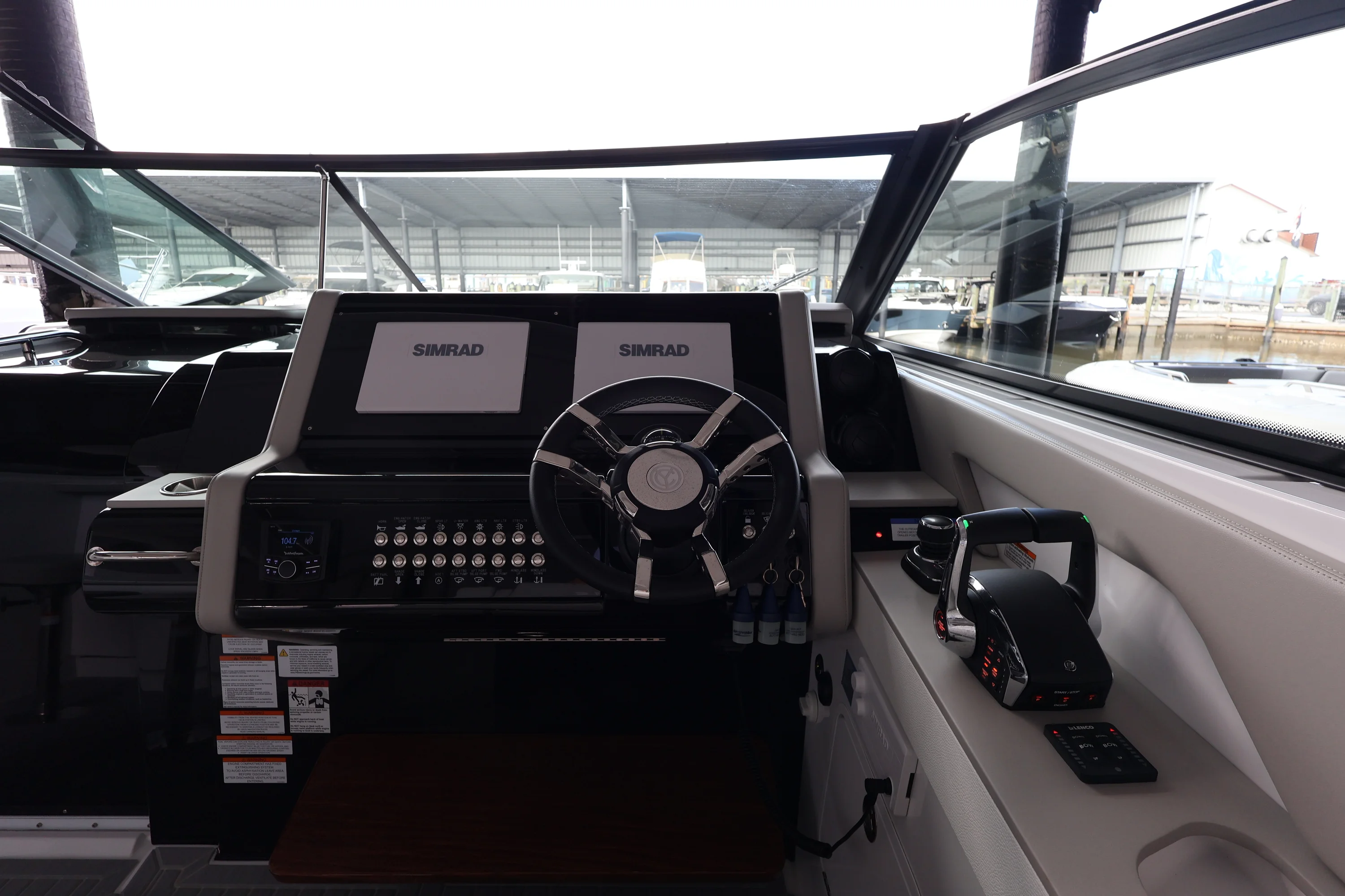 2026 Cruisers Yachts 38 GLS Outboard Image Thumbnail #27