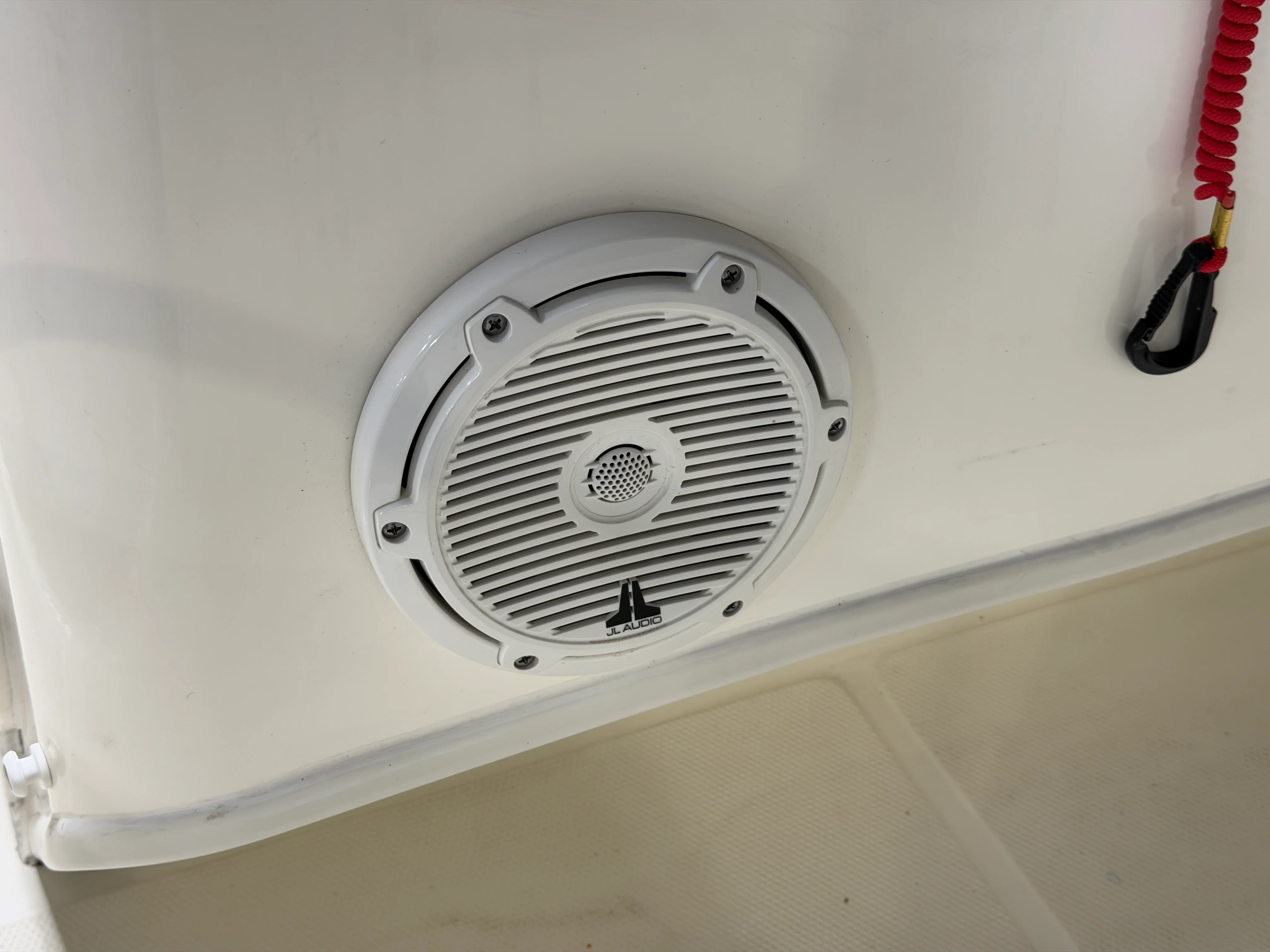 2022 Boston Whaler 150 Montauk Image Thumbnail #35