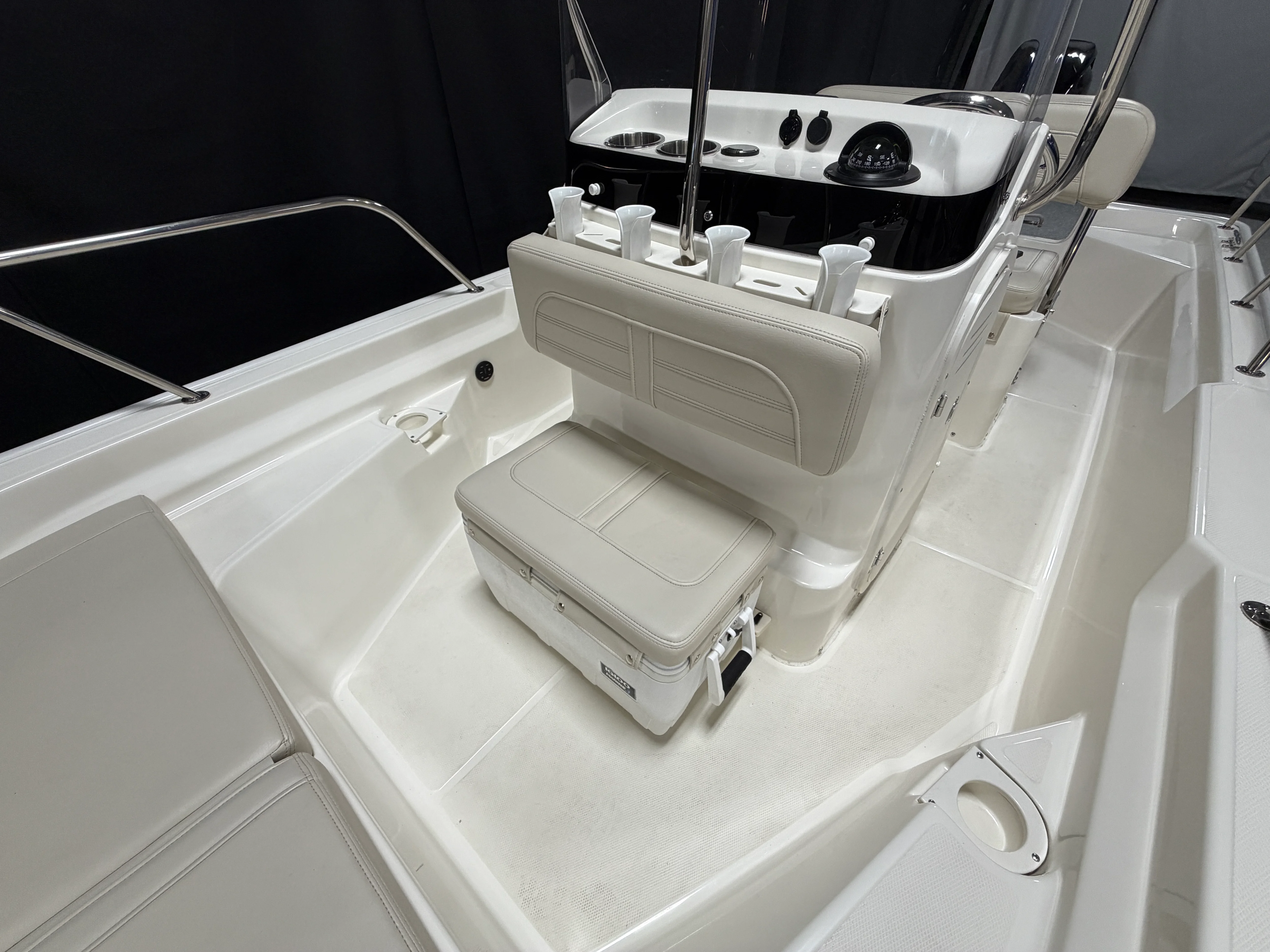 2022 Boston Whaler 150 Montauk Image Thumbnail #43